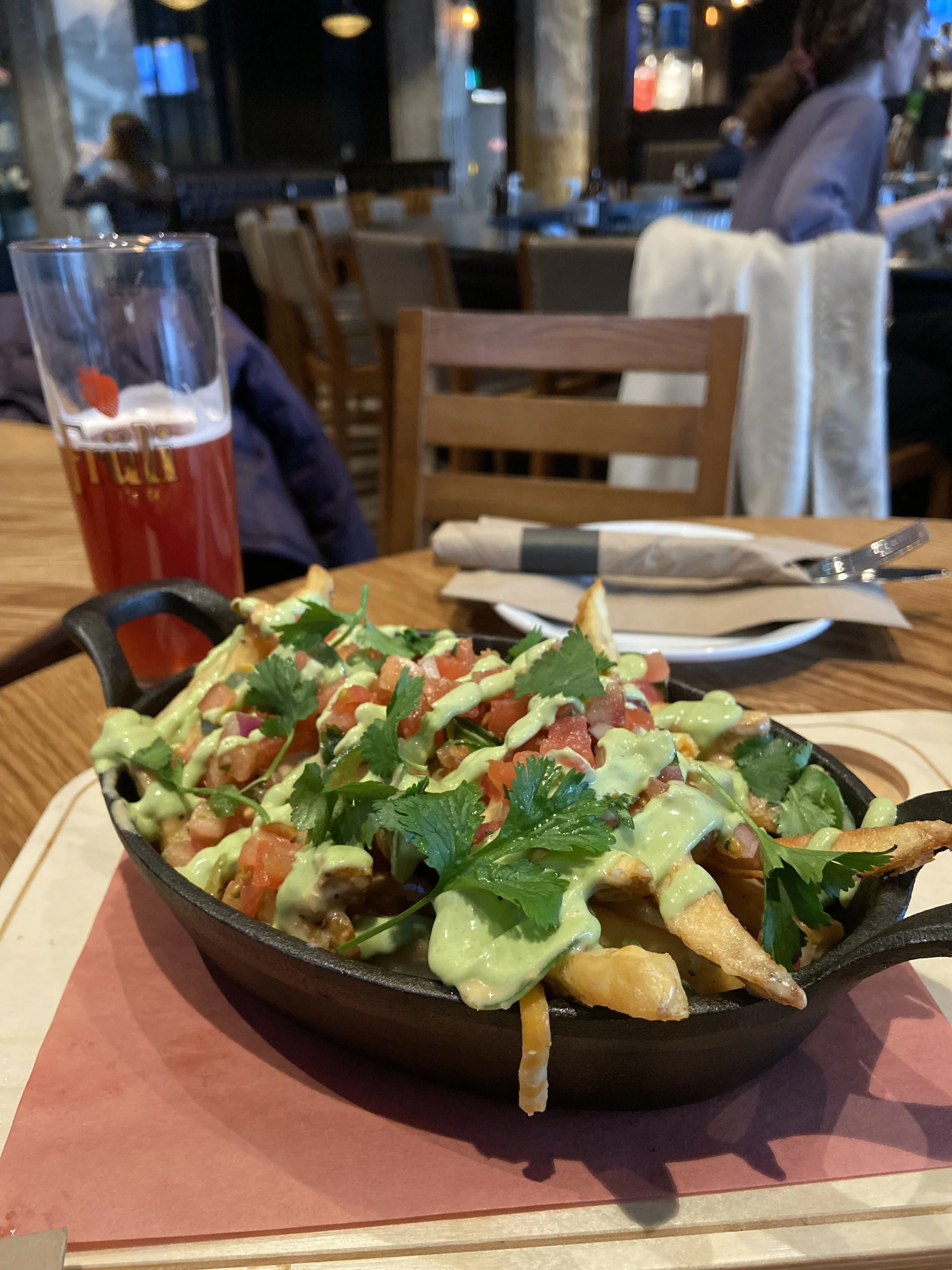 Top 6 Restaurants in Kelowna, BC — ELMY STAYS