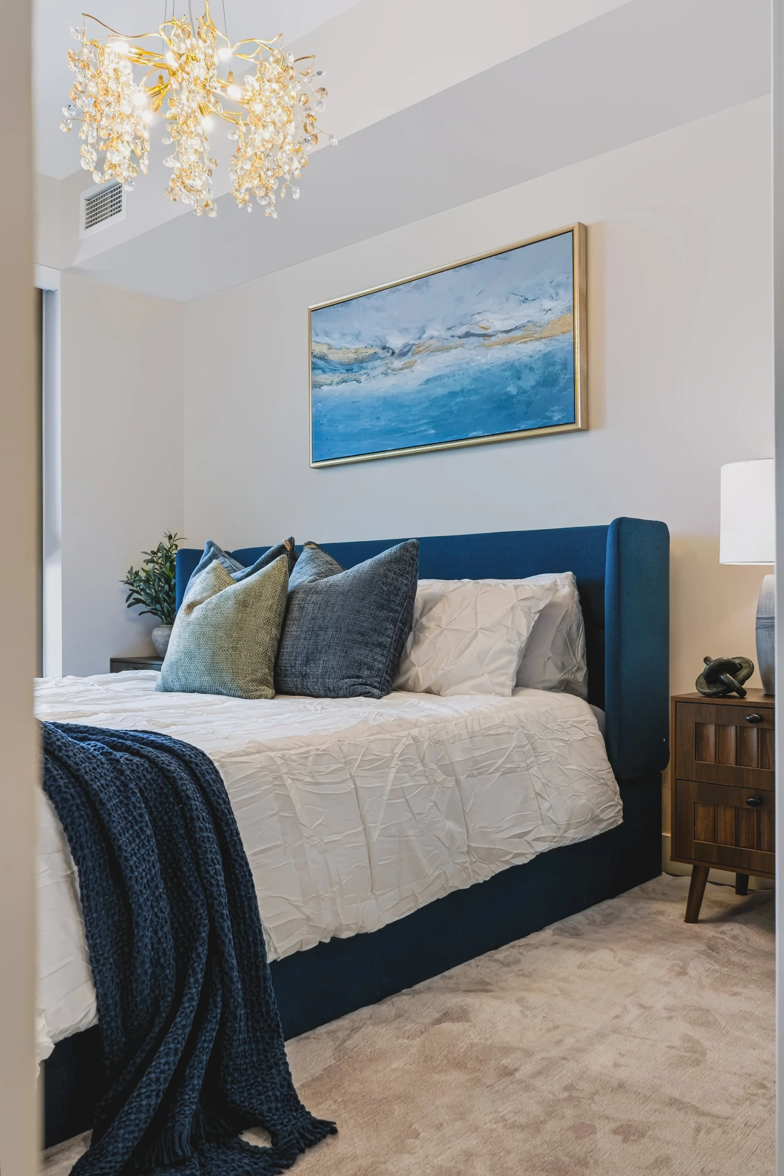 Aqua1408-03.jpg