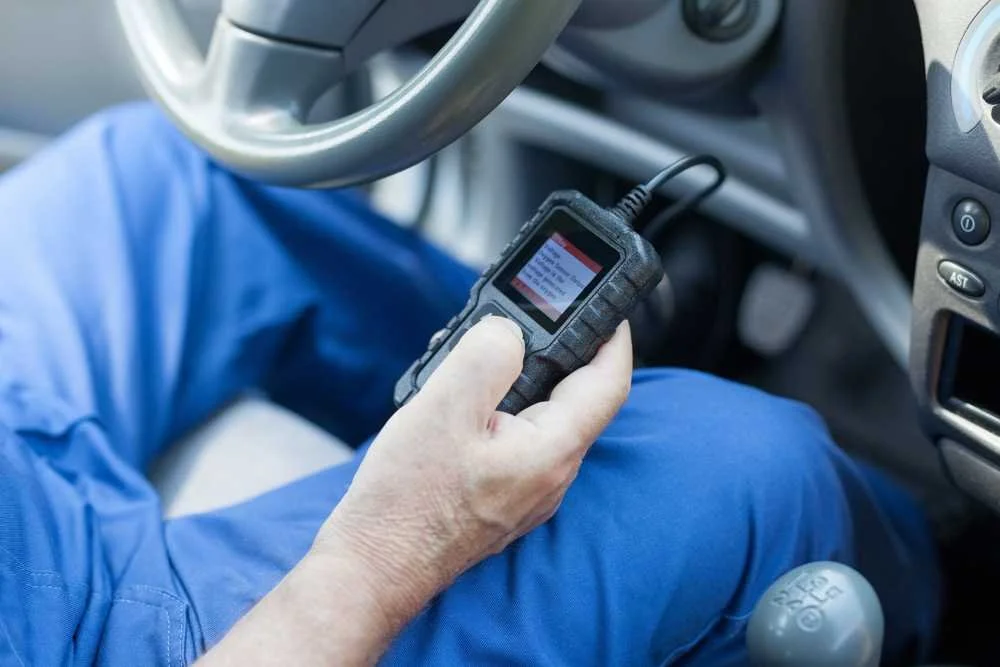 How Mechanics Diagnose a Check Engine Light: Inside the OBD-II Scan Process