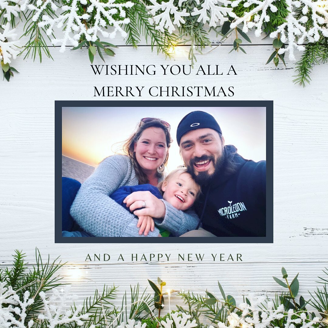 We wish you joy and happiness in the year to come. From our family to yours, Merry Christmas and many blessings everyone!
.
.
.
#merrychristmashappyholidays #is2020overyet😂 #happyholidayseason #newfamily #farmfam
