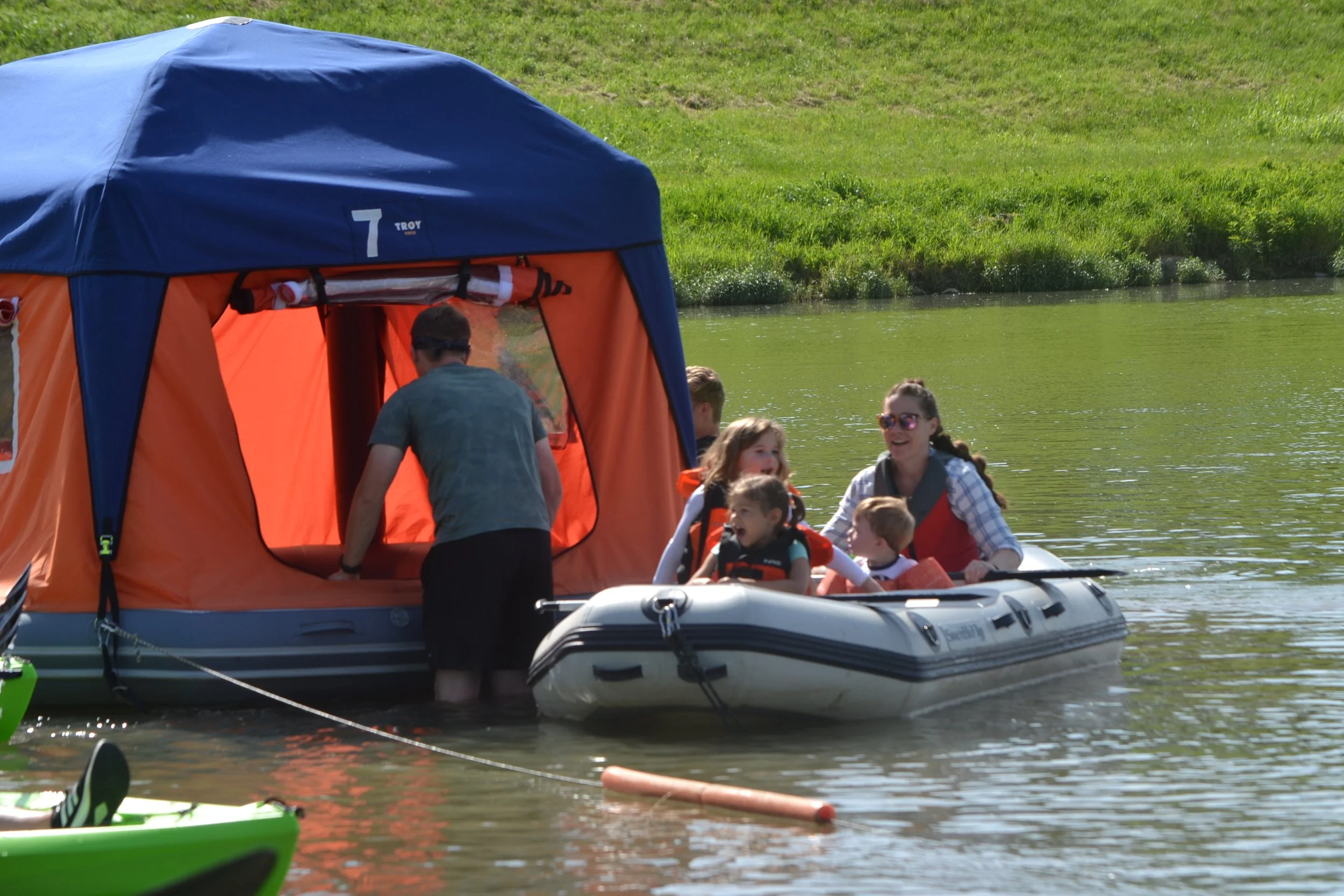 Floating Raft Inflatable Floating Tent Shoal Tent Cheap