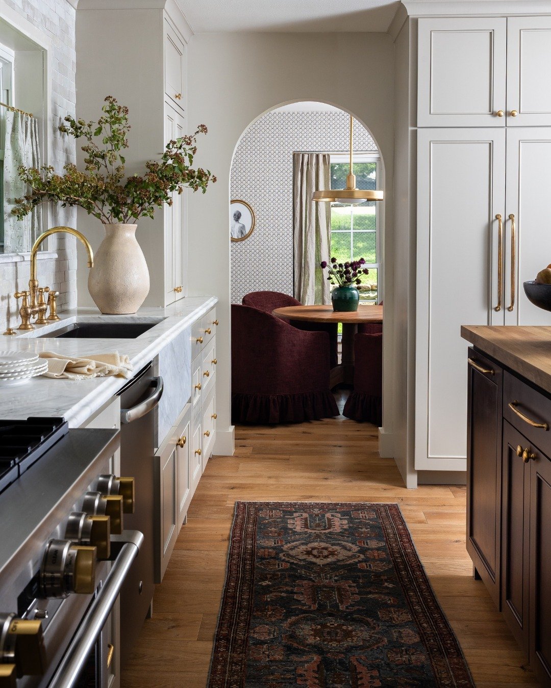 A home should move well.
How one space leads to the next matters as much as how each room looks.
Flow, balance, and thoughtful transitions create spaces that feel natural and connected.

. . .

#ledgerandladder #interiordesignstudio #interiordesigner