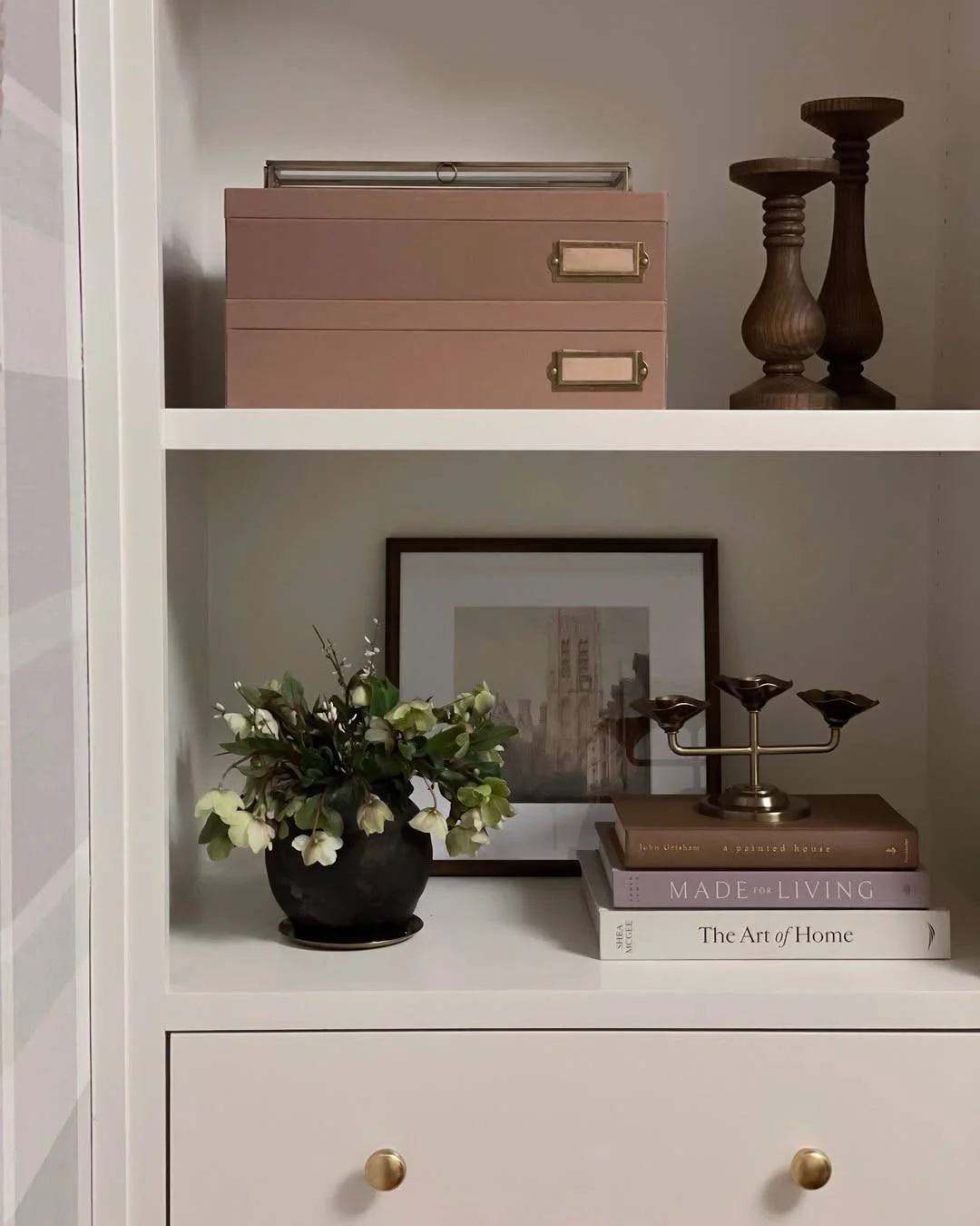 One of my favorite parts of designing a space is the final step: accessorizing. 🫠

Once the painting is done and the larger pieces are in place, it&rsquo;s the smaller details that start to give the room its personality. Books, artwork, flowers, and