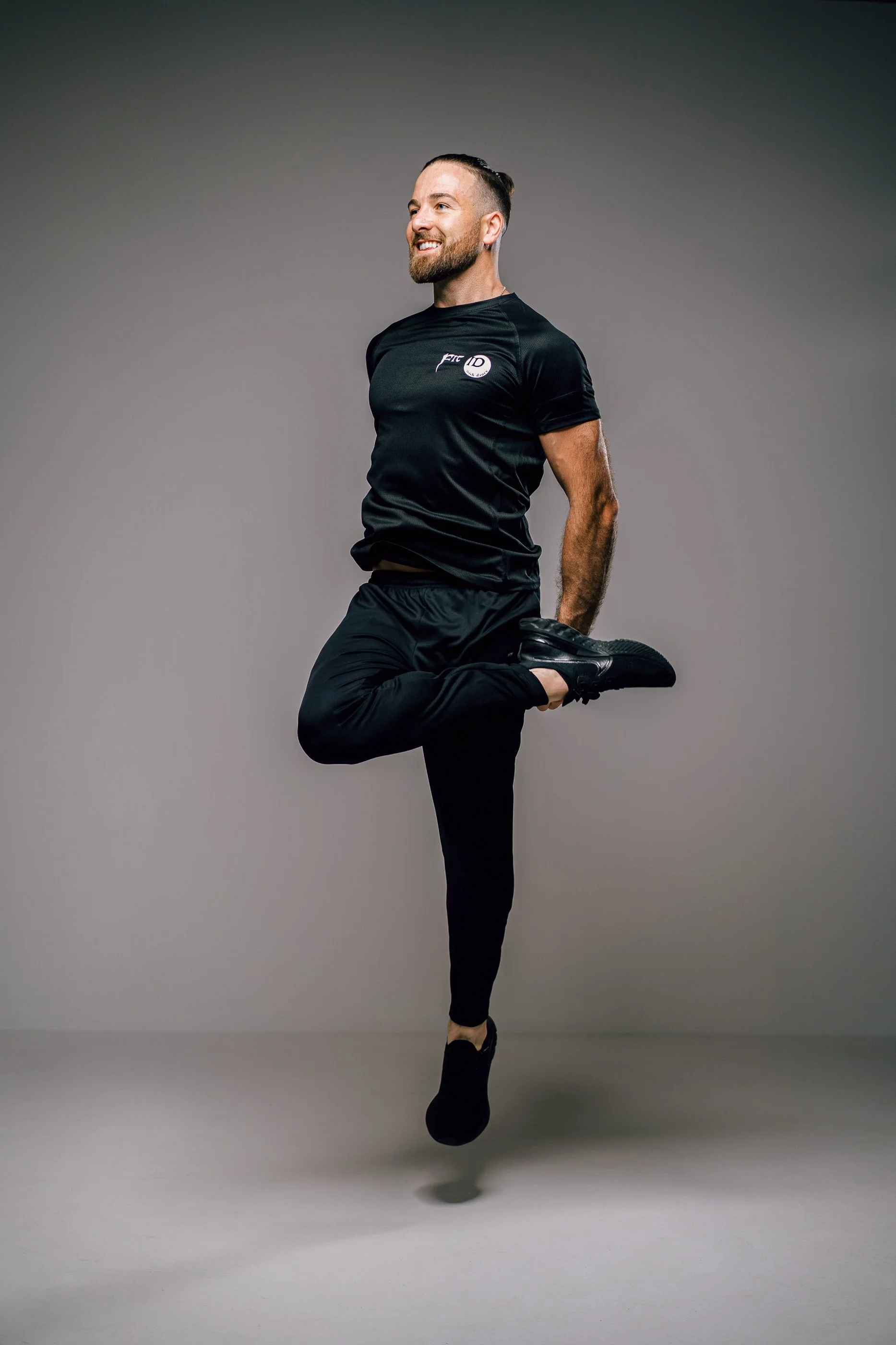 Connor & Lynsey-11.jpg