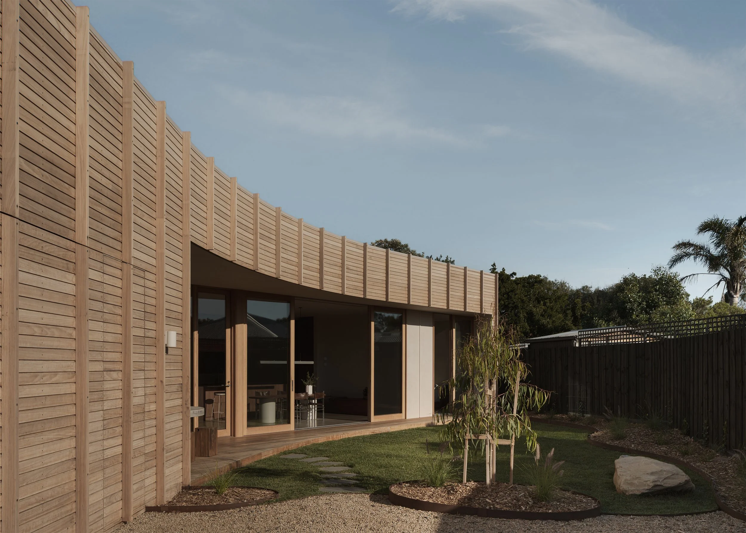 australian house design – architect's own home – Torquay house – Torquay Victoria Australia –The Cove by Wolveridge Architects – Simple Dwelling