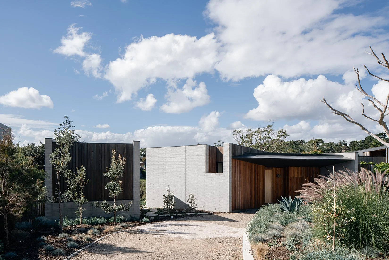 5 Australian Coastal Homes That Embrace the Landscape