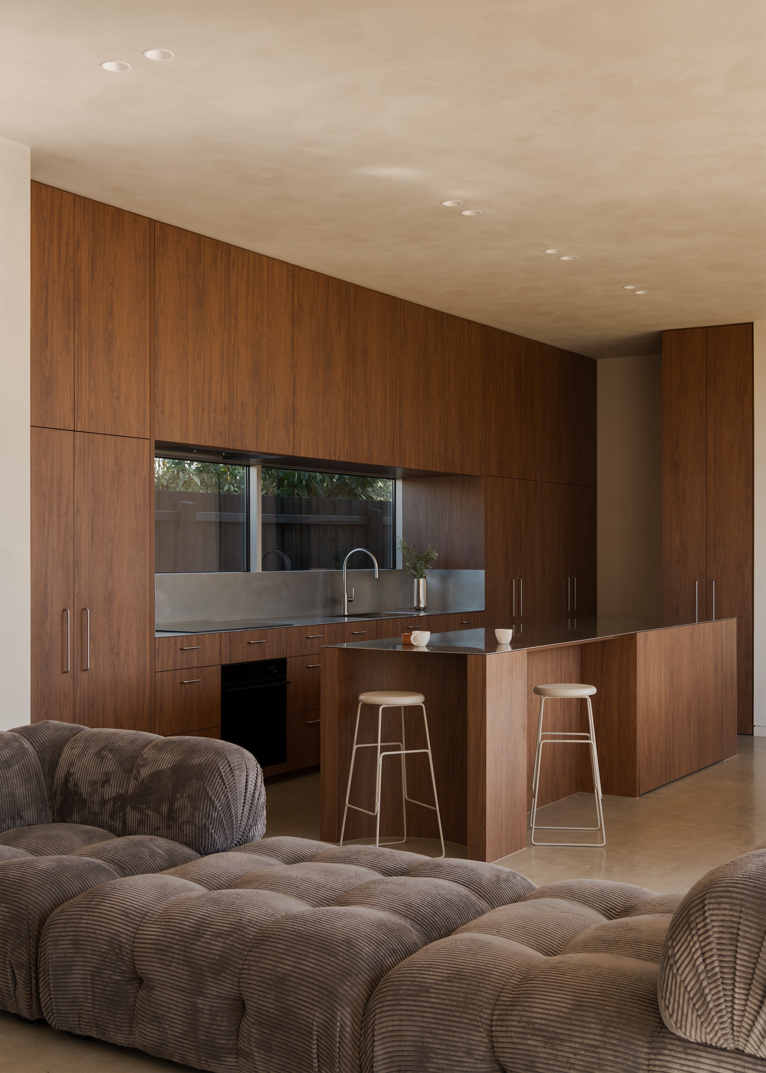 walnut kitchen design – architect's own home – Torquay house – Torquay Victoria Australia –The Cove by Wolveridge Architects – Simple Dwelling