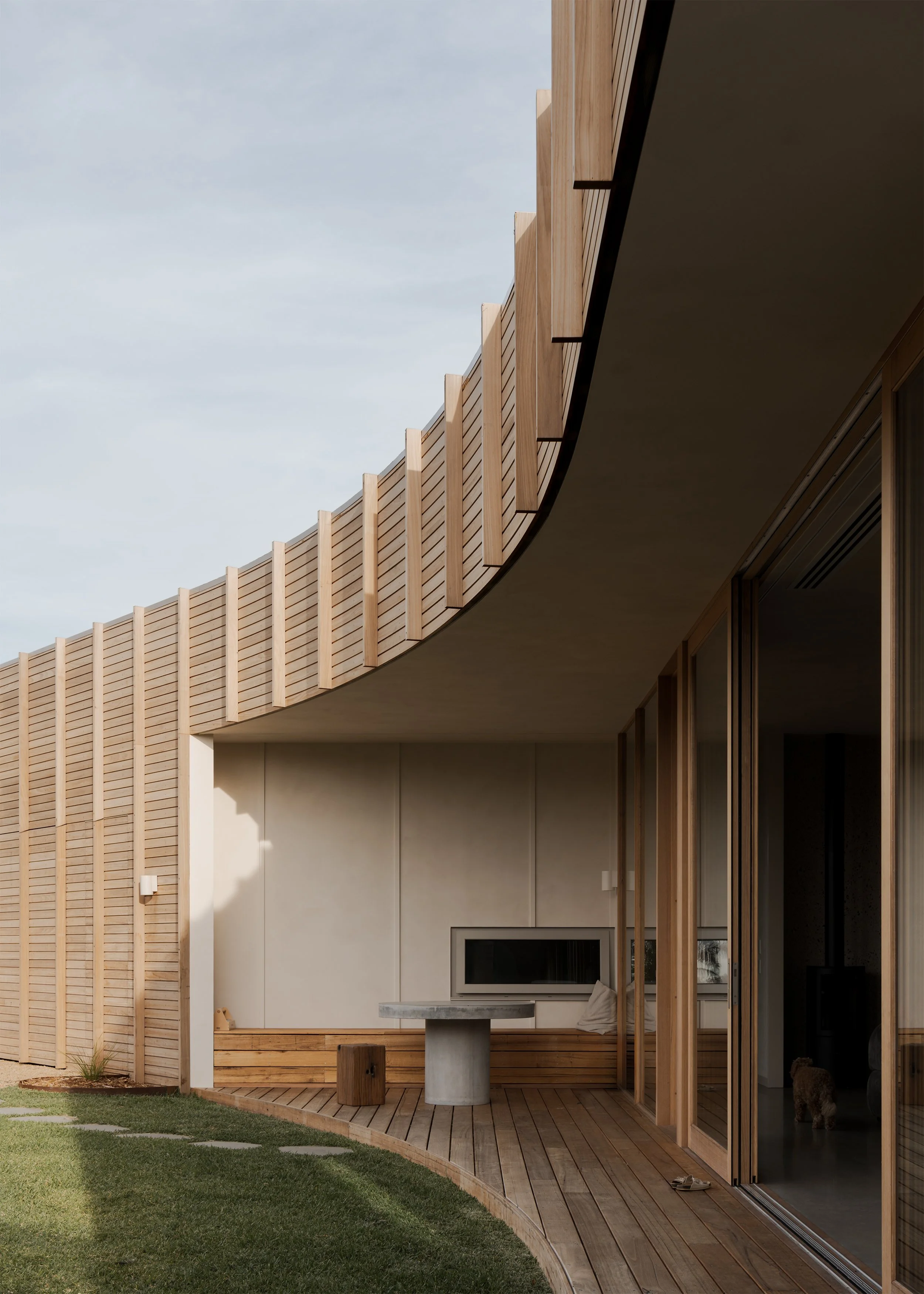 Australian home design – architect's own home – Torquay house – Torquay Victoria Australia –The Cove by Wolveridge Architects – Simple Dwelling