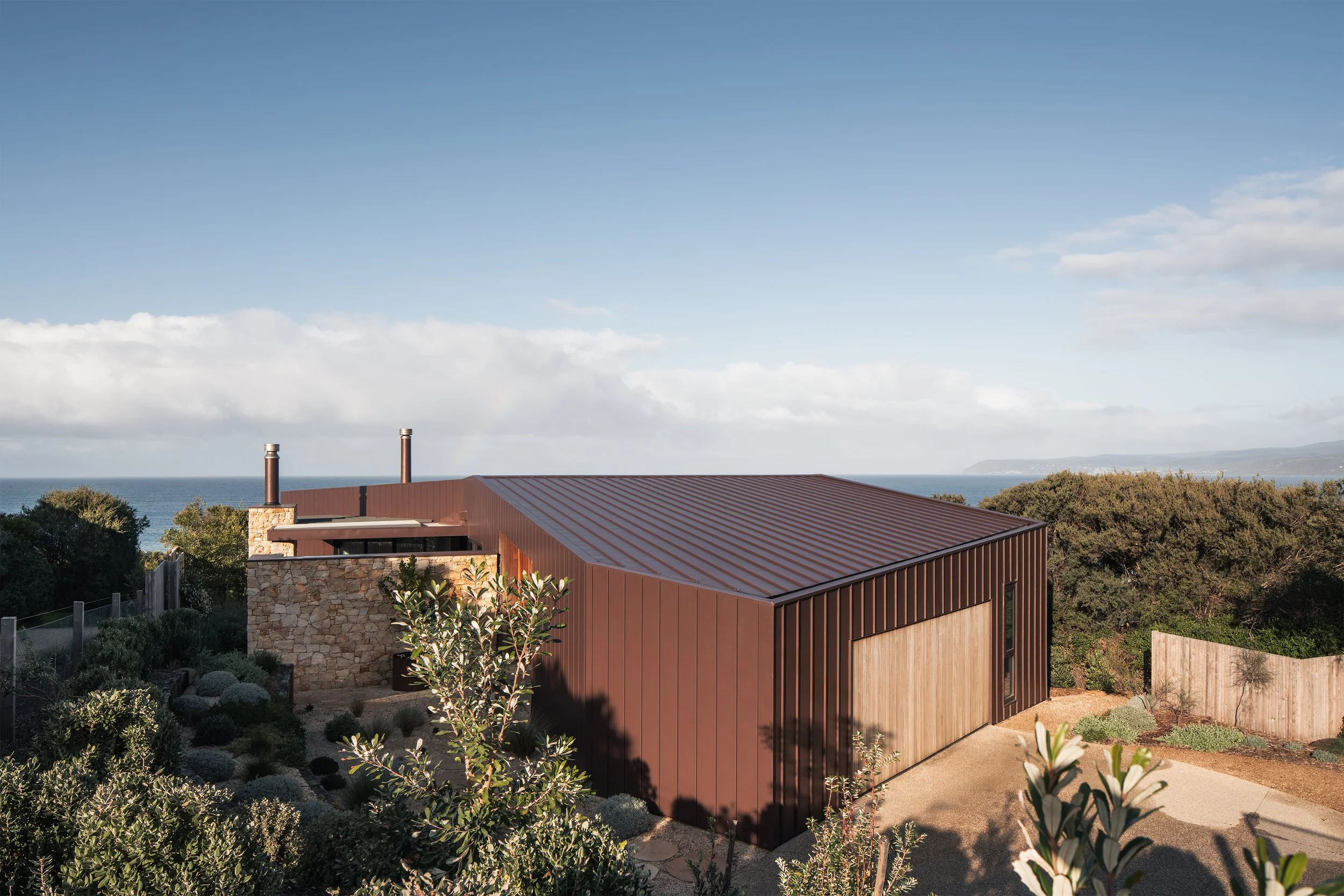 UniCote Lux Corten Red metal cladding – coastal house design – Fairhaven Victoria Australia – Fairhaven by LTD Architectural Design Studio and DOOD Studio – Simple Dwelling