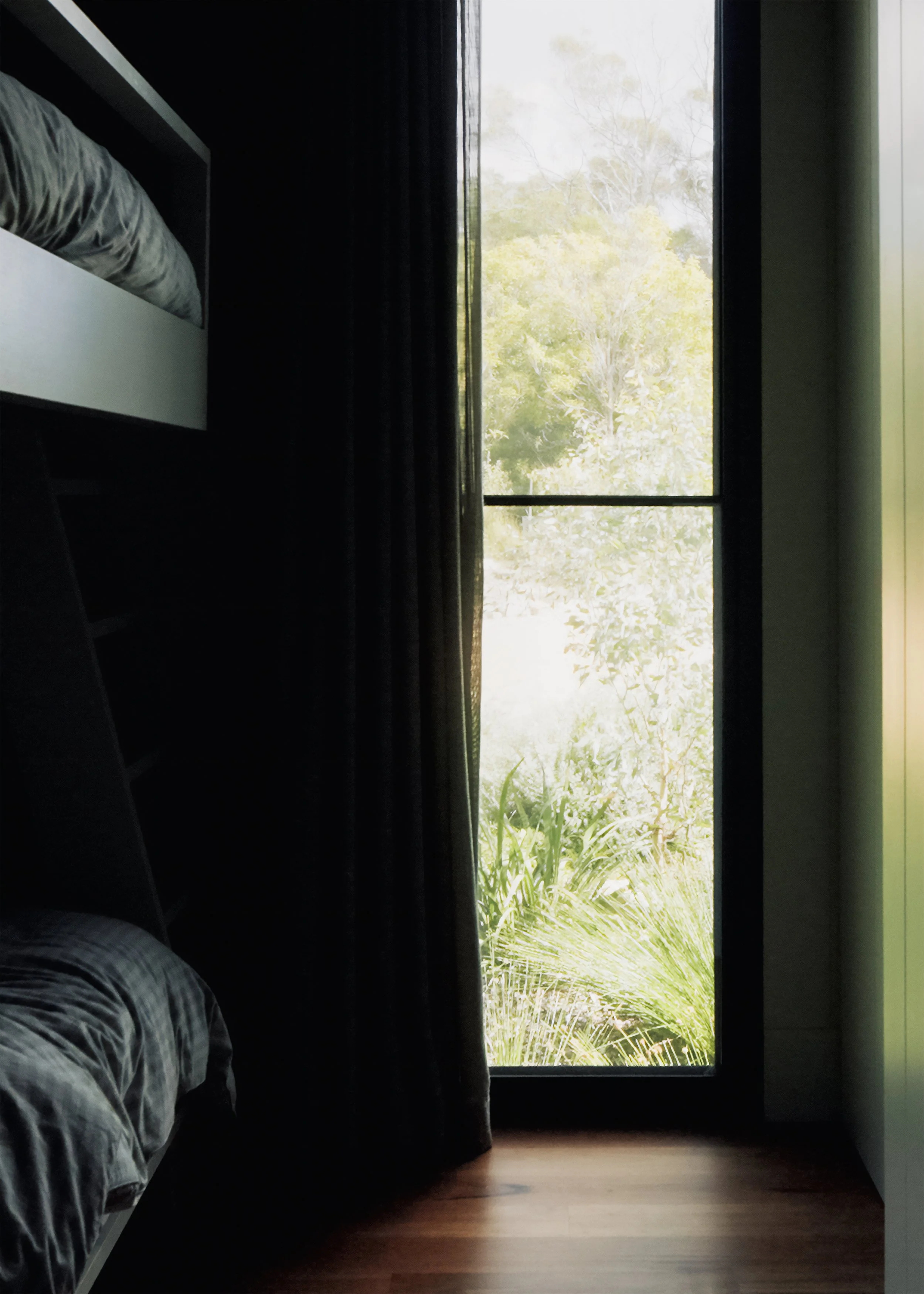 bunk bed room design – rural house design – Fish Creek House – Fish Creek Victoria Australia – Horizon House by Neil Architecture – Simple Dwelling