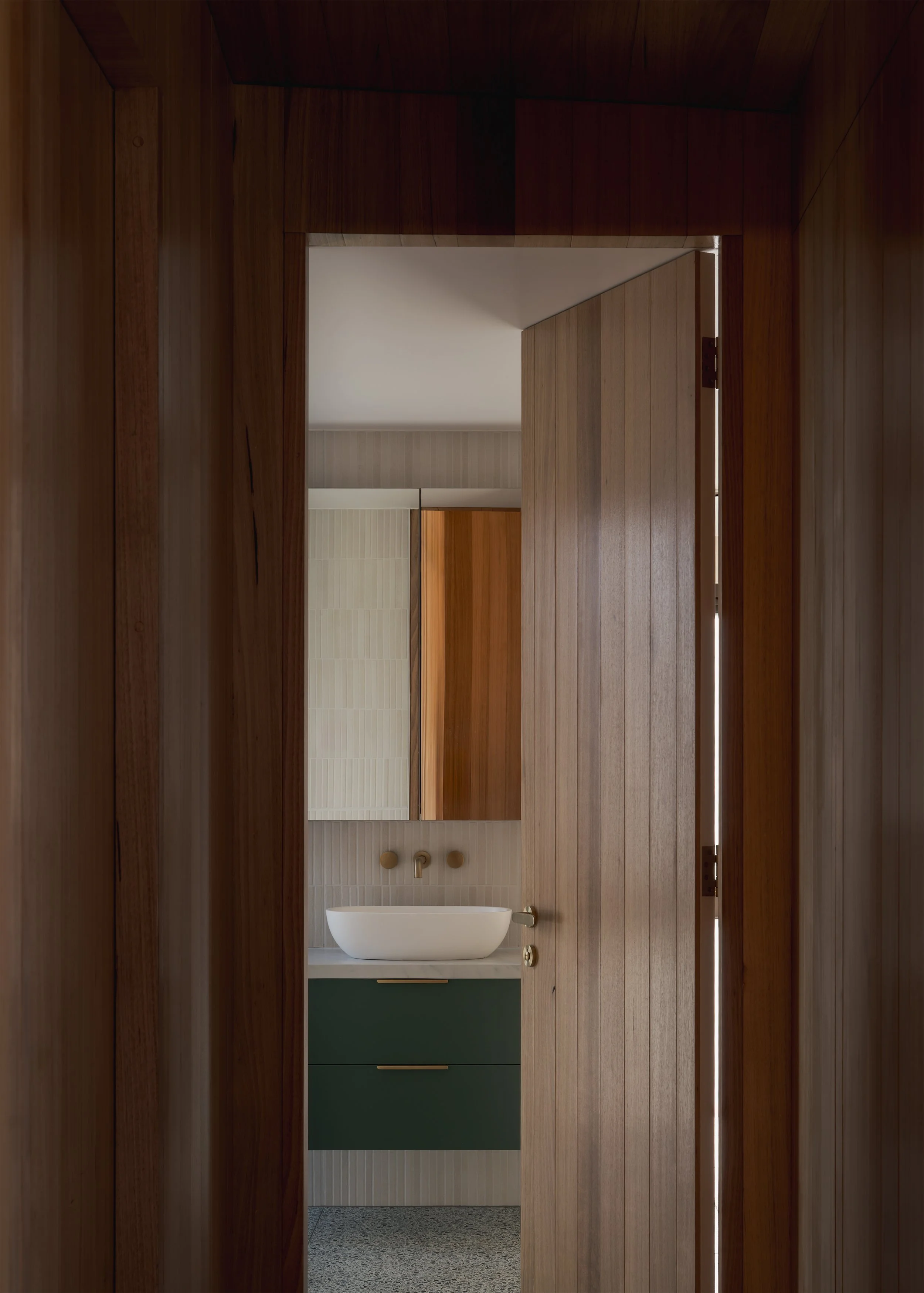 bathroom design – coastal home interior design – Fairhaven Victoria Australia – Fairhaven by LTD Architectural Design Studio and DOOD Studio – Simple Dwelling