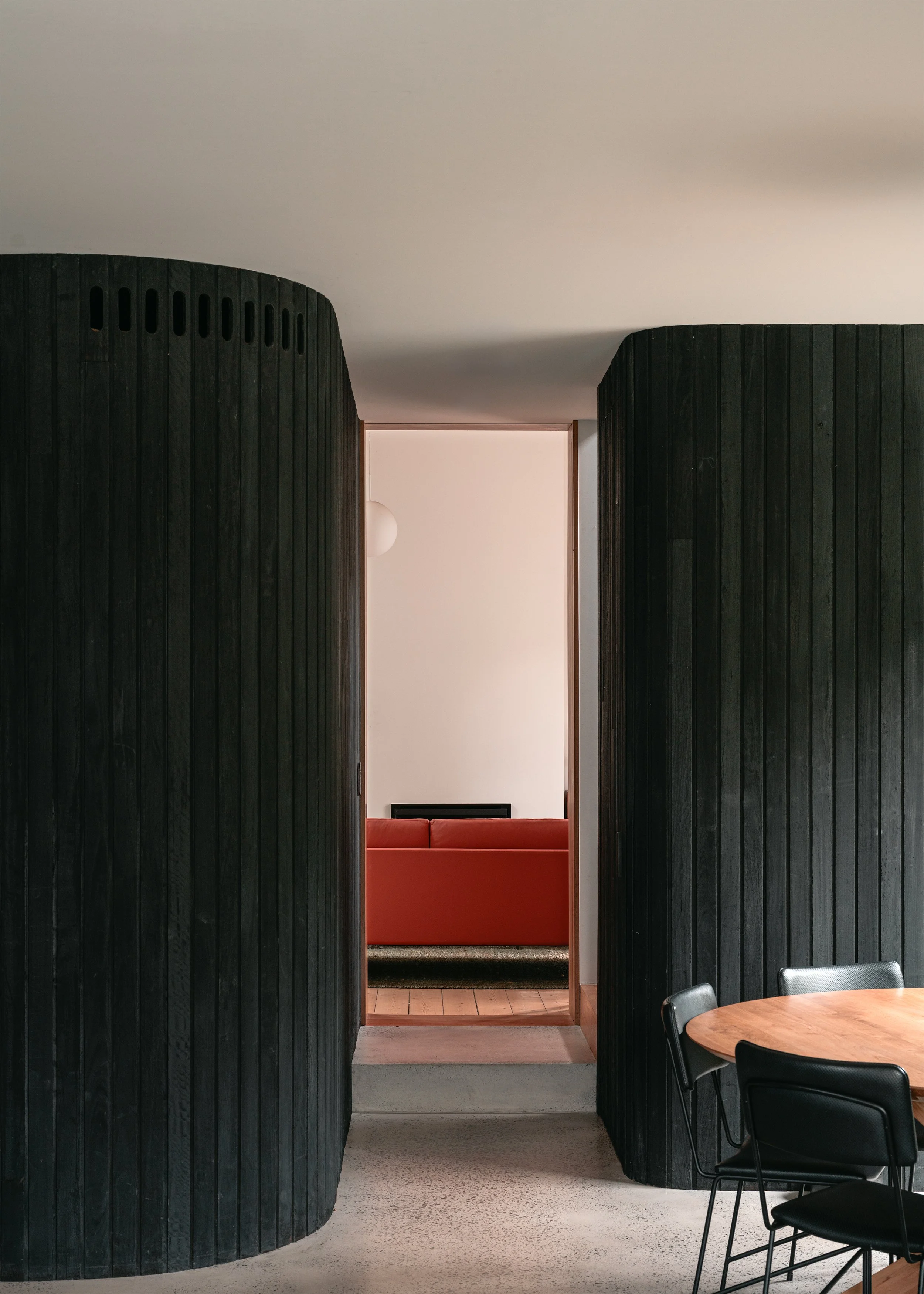 shou sugi ban cladding Melbourne – modern house extension – Australian house design – Northcote Victoria Australia – Northcote House by Olaver Architecture – Simple Dwelling