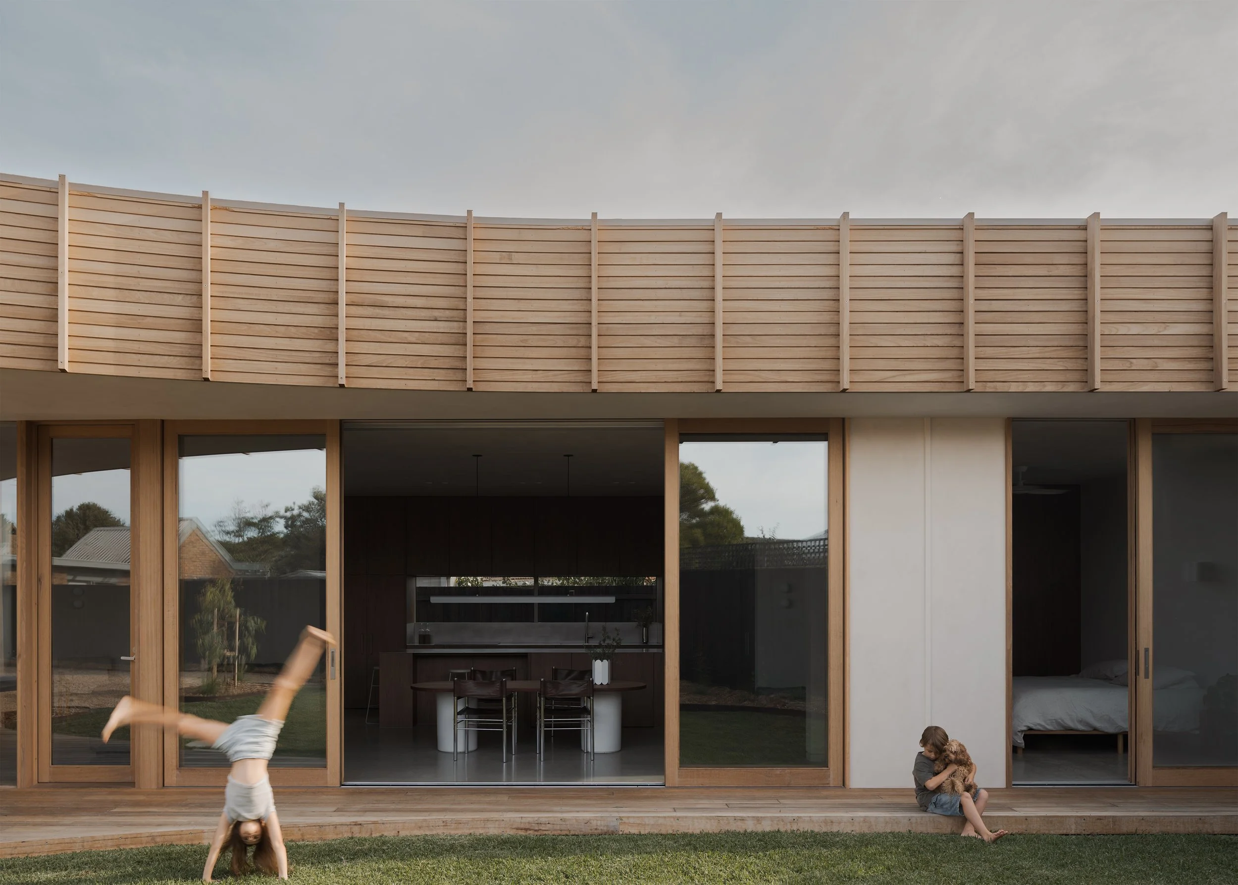 family home design – architect's own home – Torquay house – Torquay Victoria Australia –The Cove by Wolveridge Architects – Simple Dwelling