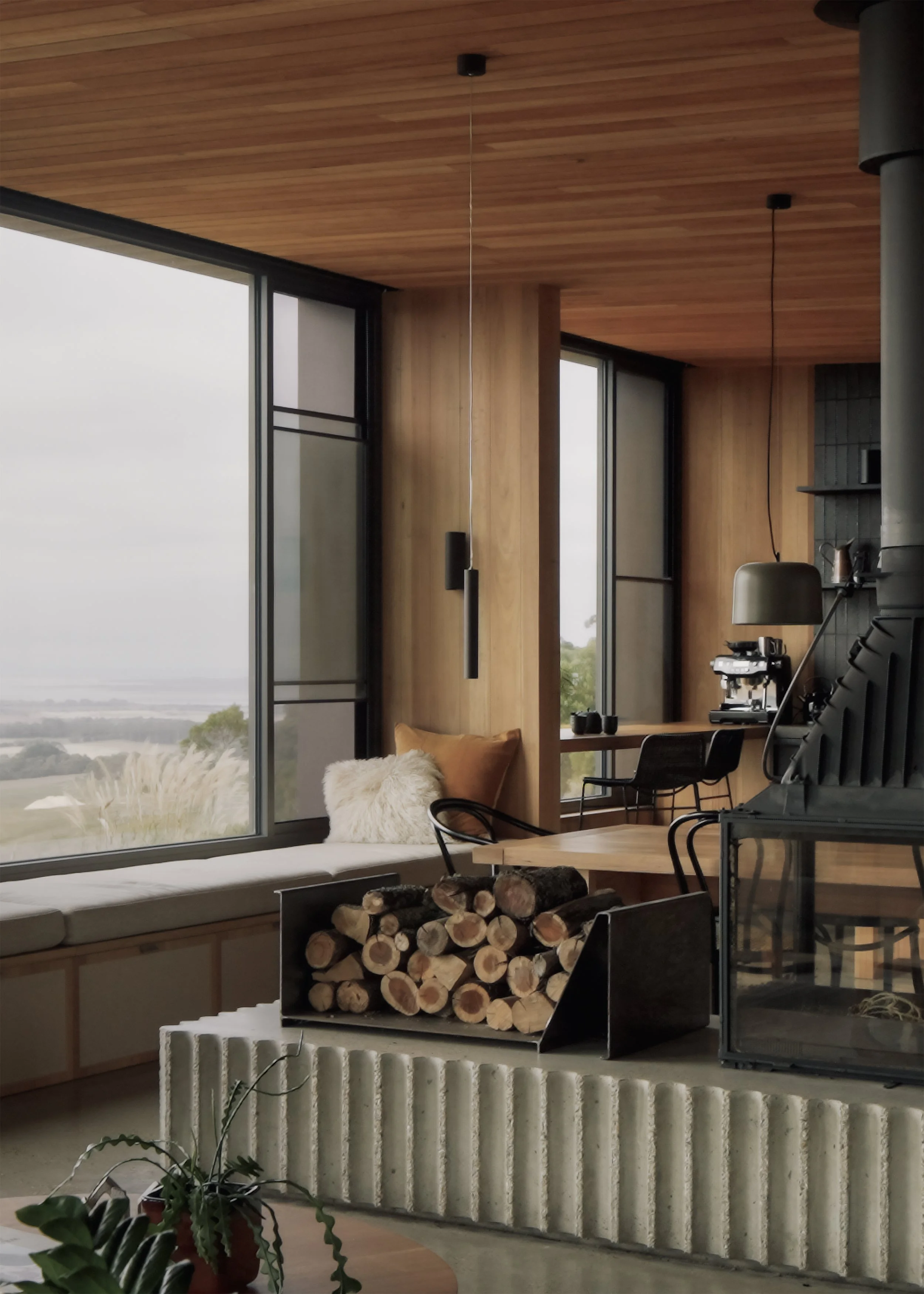 Australian minimalist interior – rural house design – Fish Creek House – Fish Creek Victoria Australia – Horizon House by Neil Architecture – Simple Dwelling