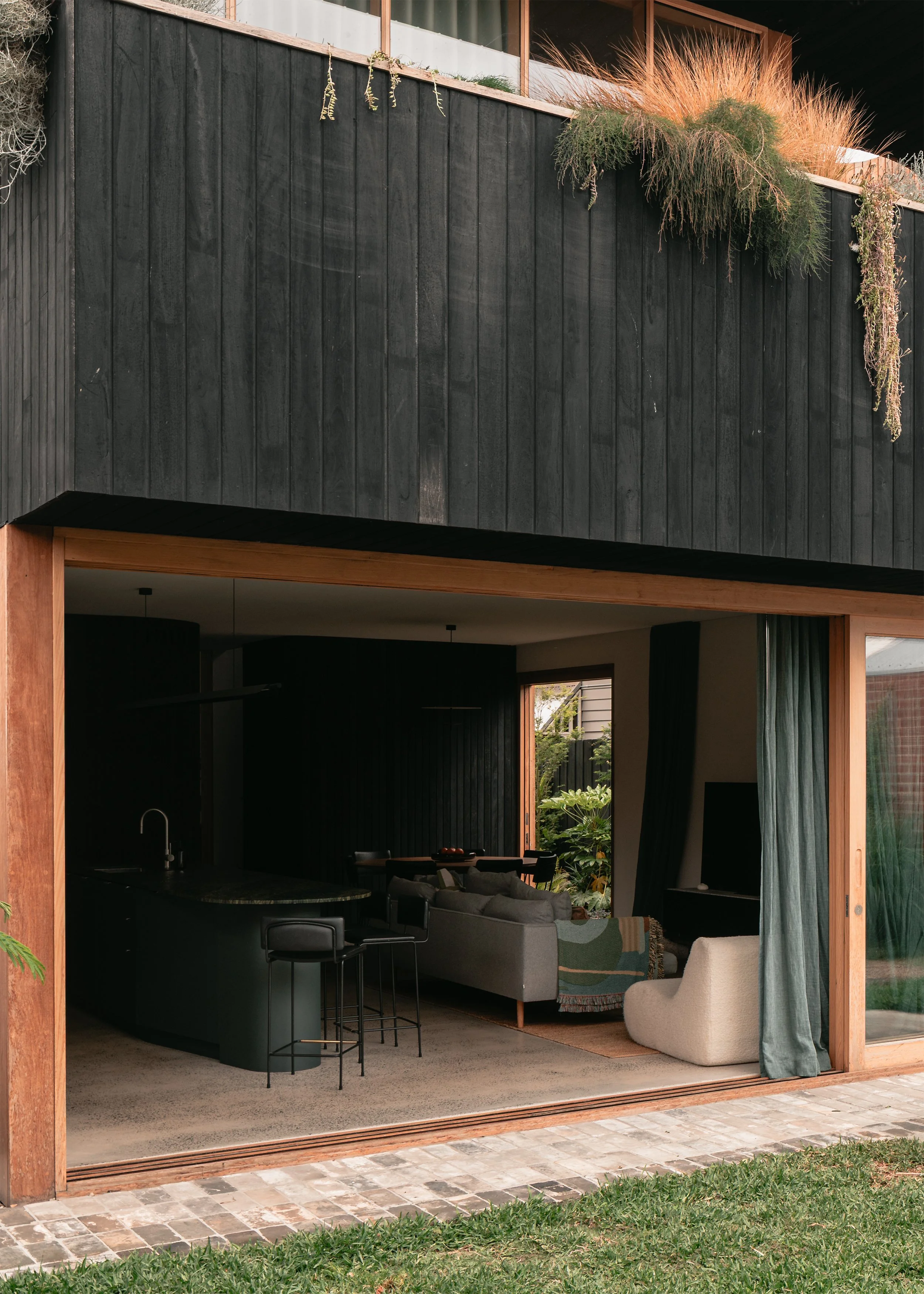 Japanese inspired house design Melbourne – modern house extension – Australian house design – Northcote Victoria Australia – Northcote House by Olaver Architecture – Simple Dwelling