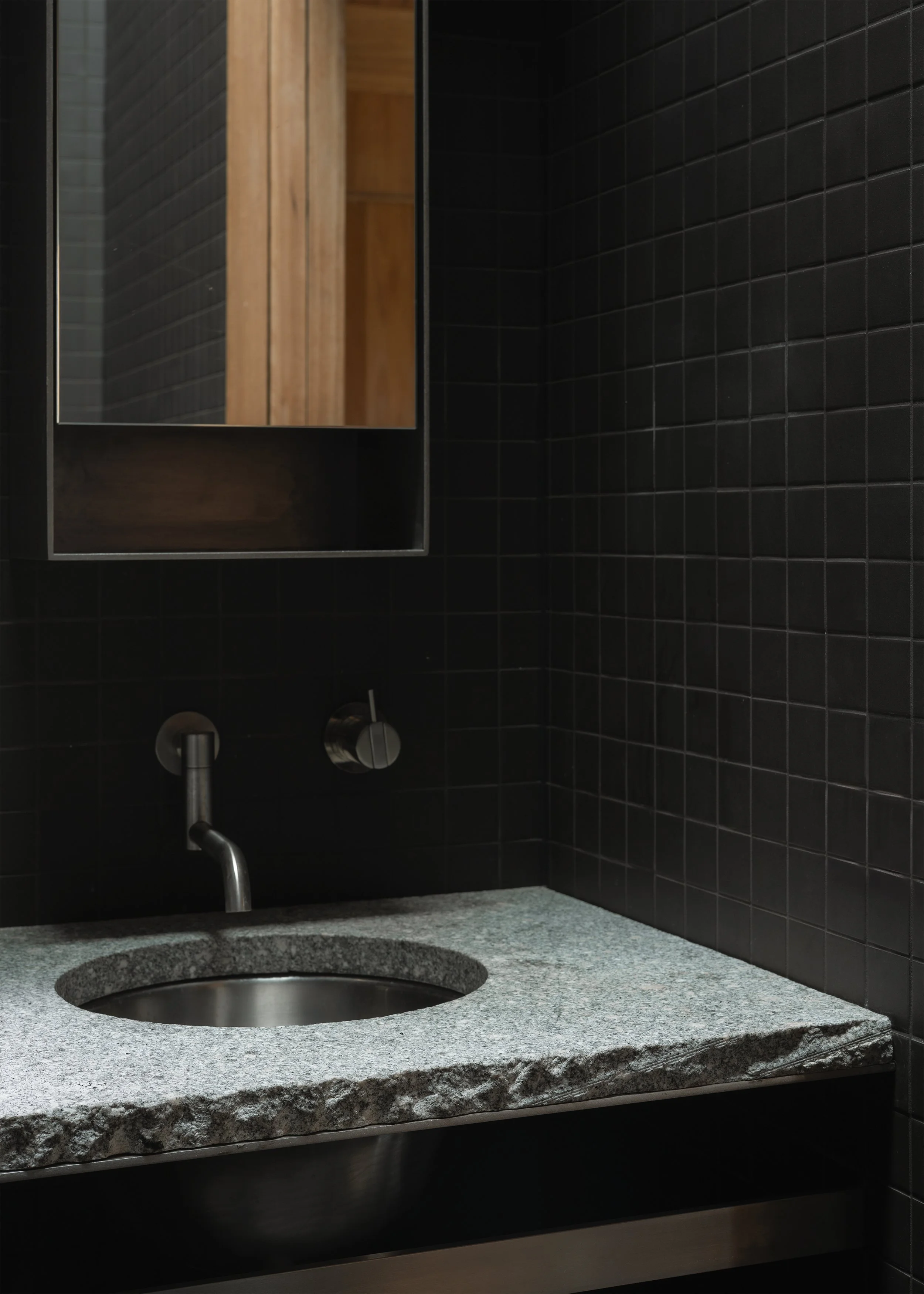 small cabin powder room – architect's house – Bittern Victoria Australia – Bittern Cabin by Nic Morgante