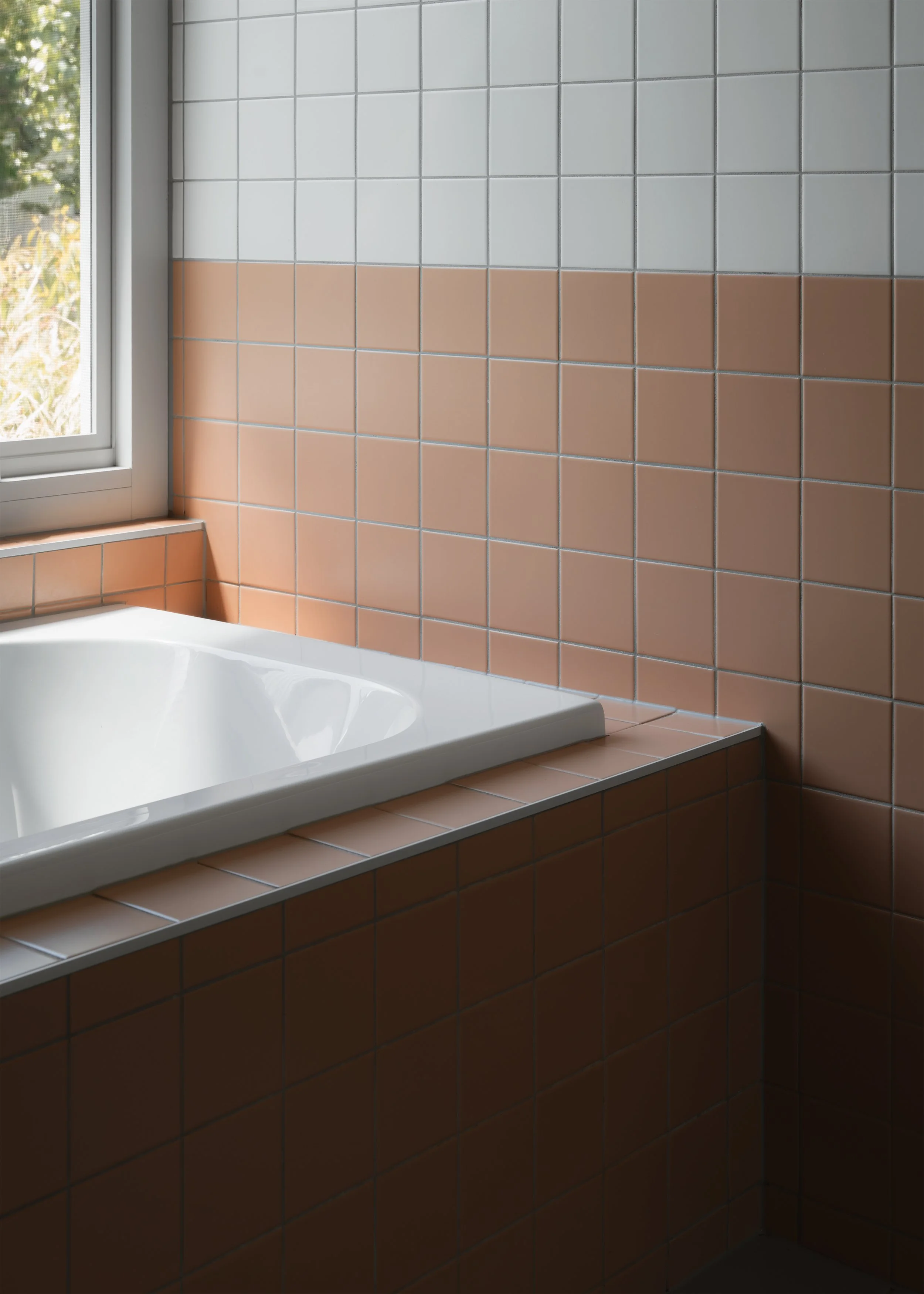 bathroom design – coastal home interior design – Barwon Heads Victoria Australia – Fisherman's Walk by Megowan