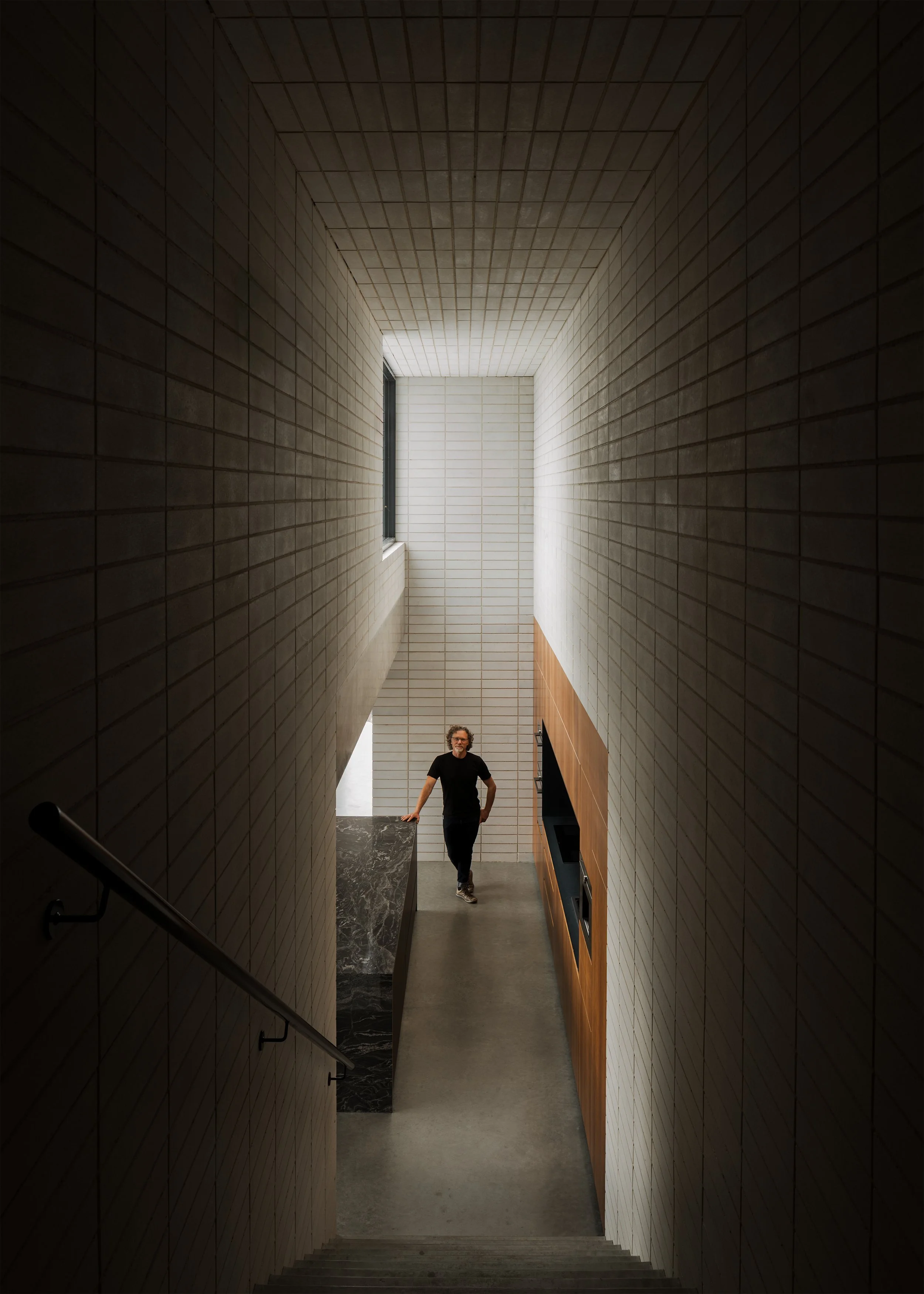 blockwork interior design – Australian house design – Hobart house – Hobart Tasmania Australia –Eyrie House by Matt Williams Architects – Simple Dwelling