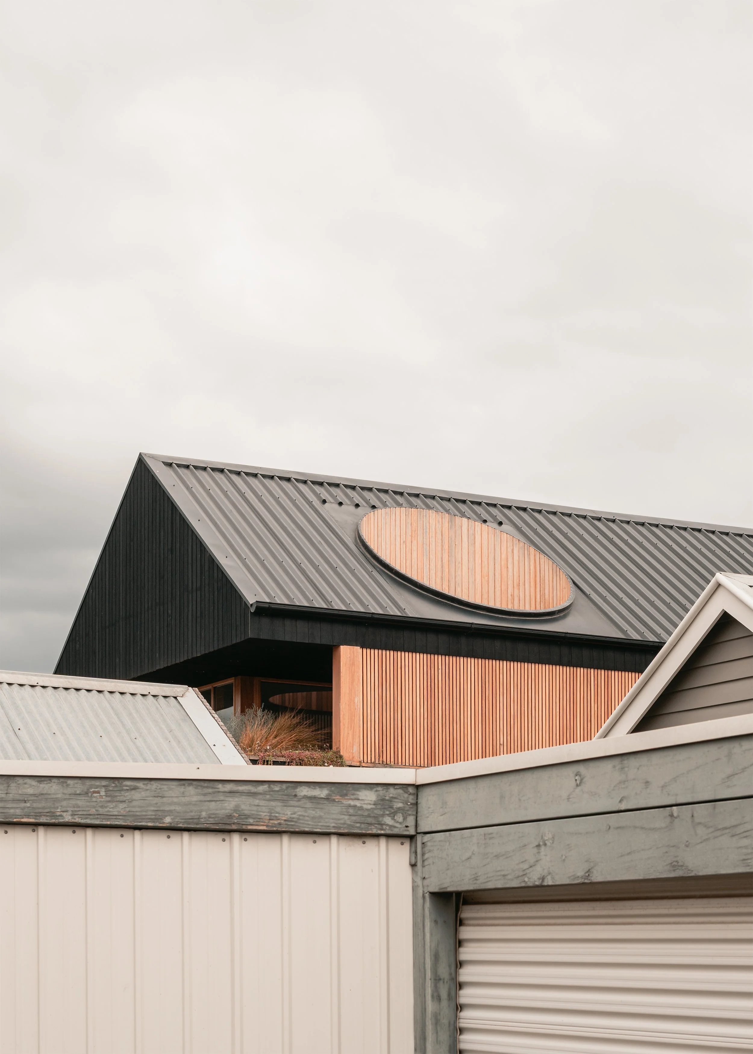 Japanese inspired design Australia – modern house extension – Australian house design – Northcote Victoria Australia – Northcote House by Olaver Architecture – Simple Dwelling