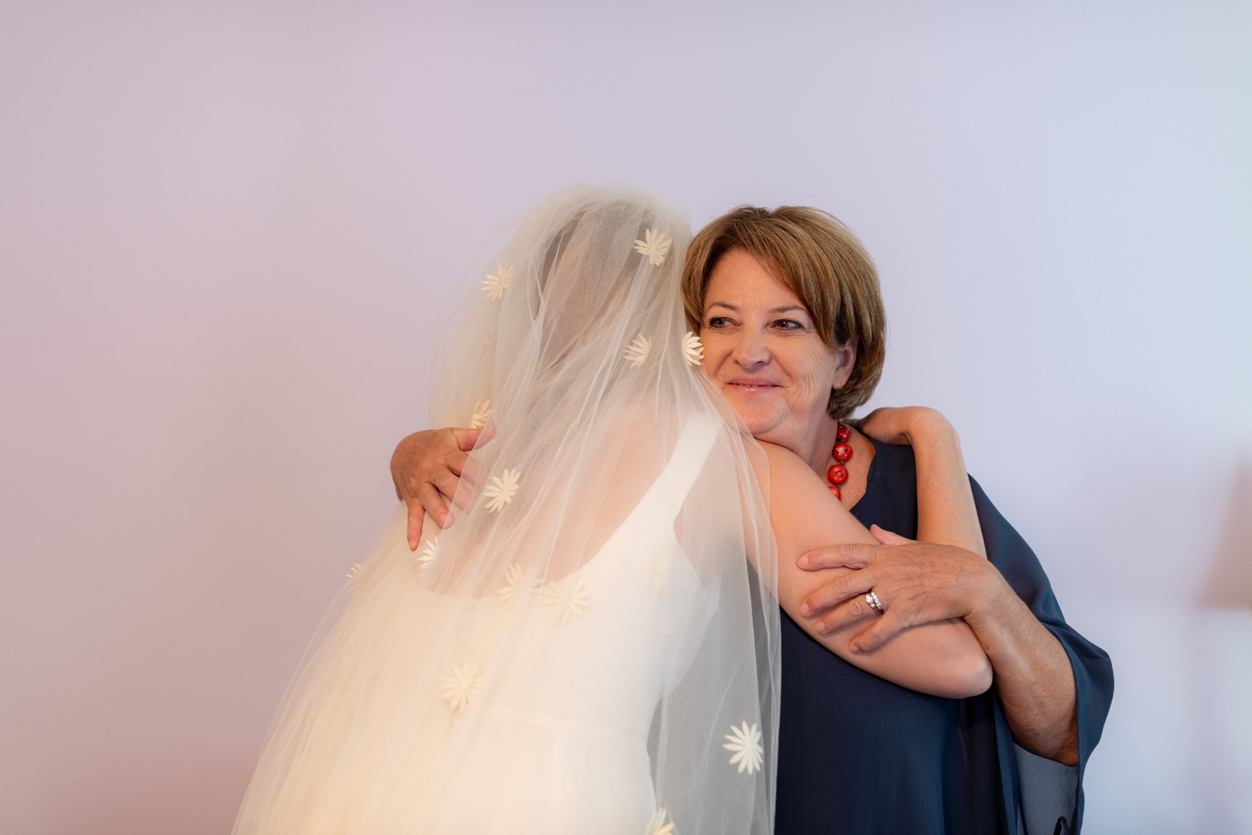 Emma + Kyle - Getting Ready (Bride)-042.jpg