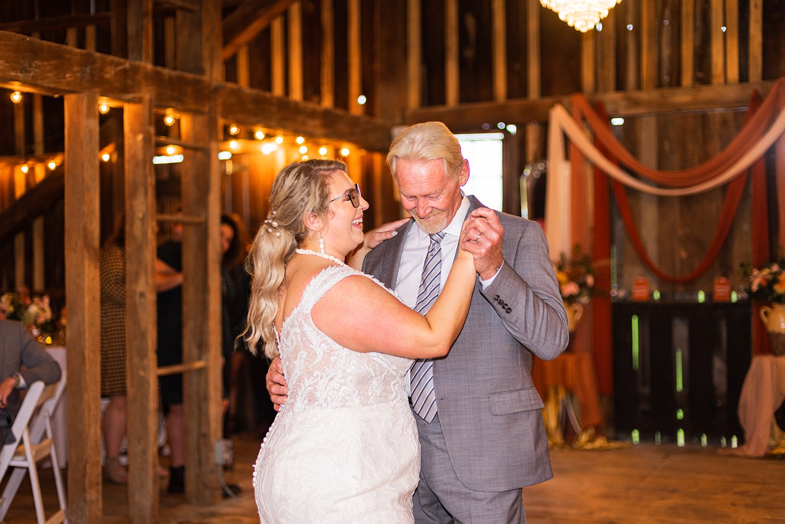KirstenChris-11Reception-Intros-044_websize.jpg