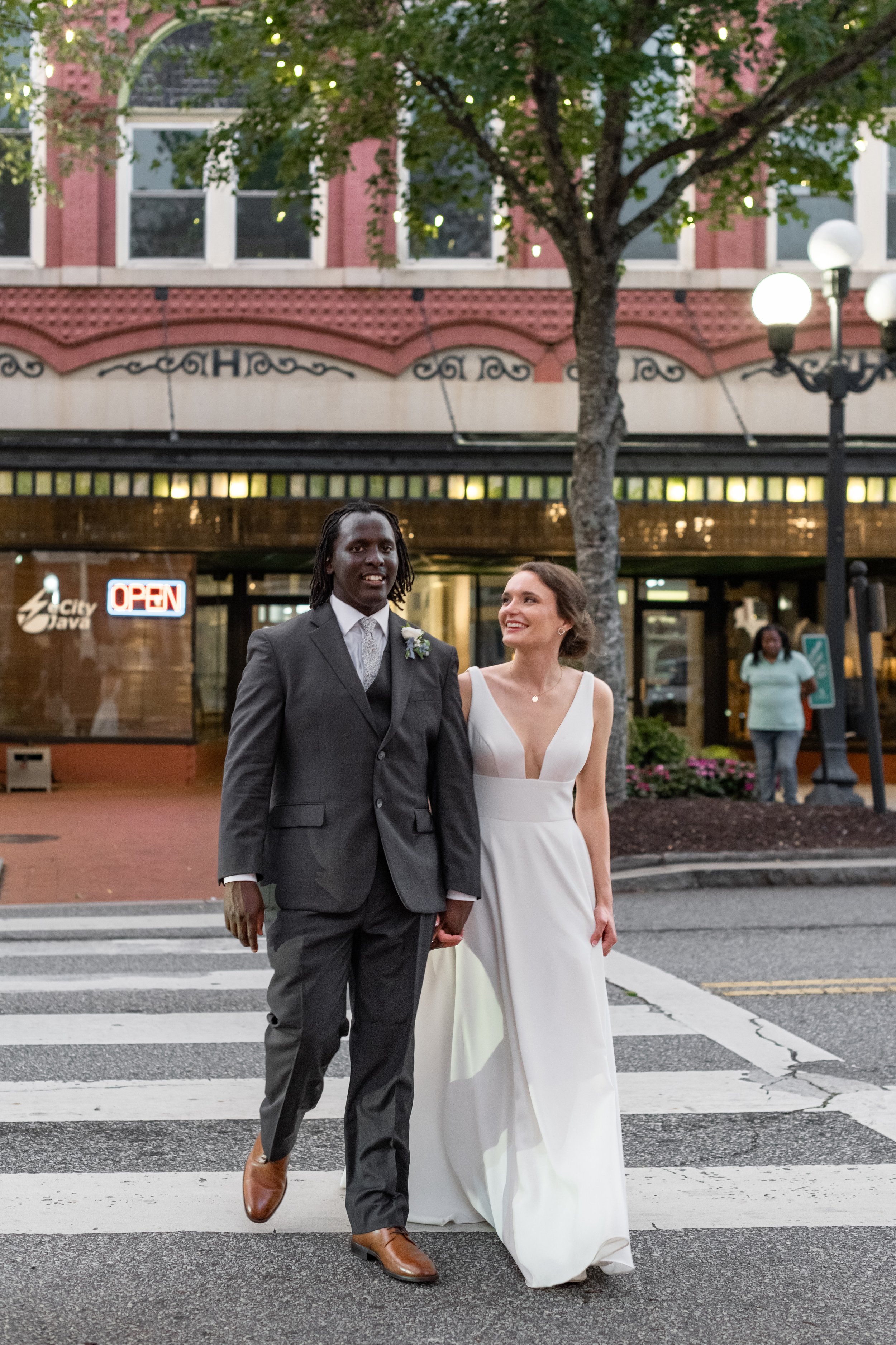 Ngango-Married-12-SunsetCouple-010.jpg
