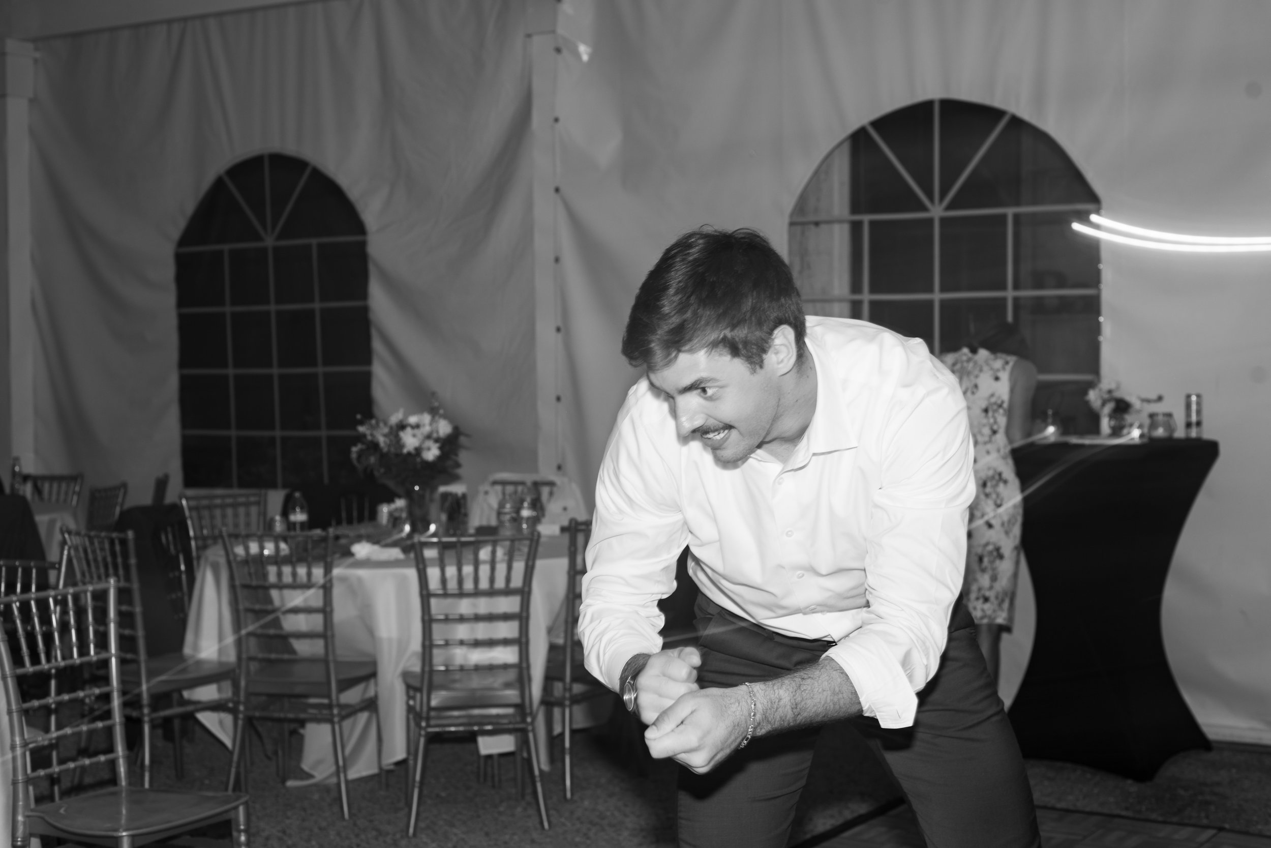 Emma + Kyle - Dancing-080.jpg