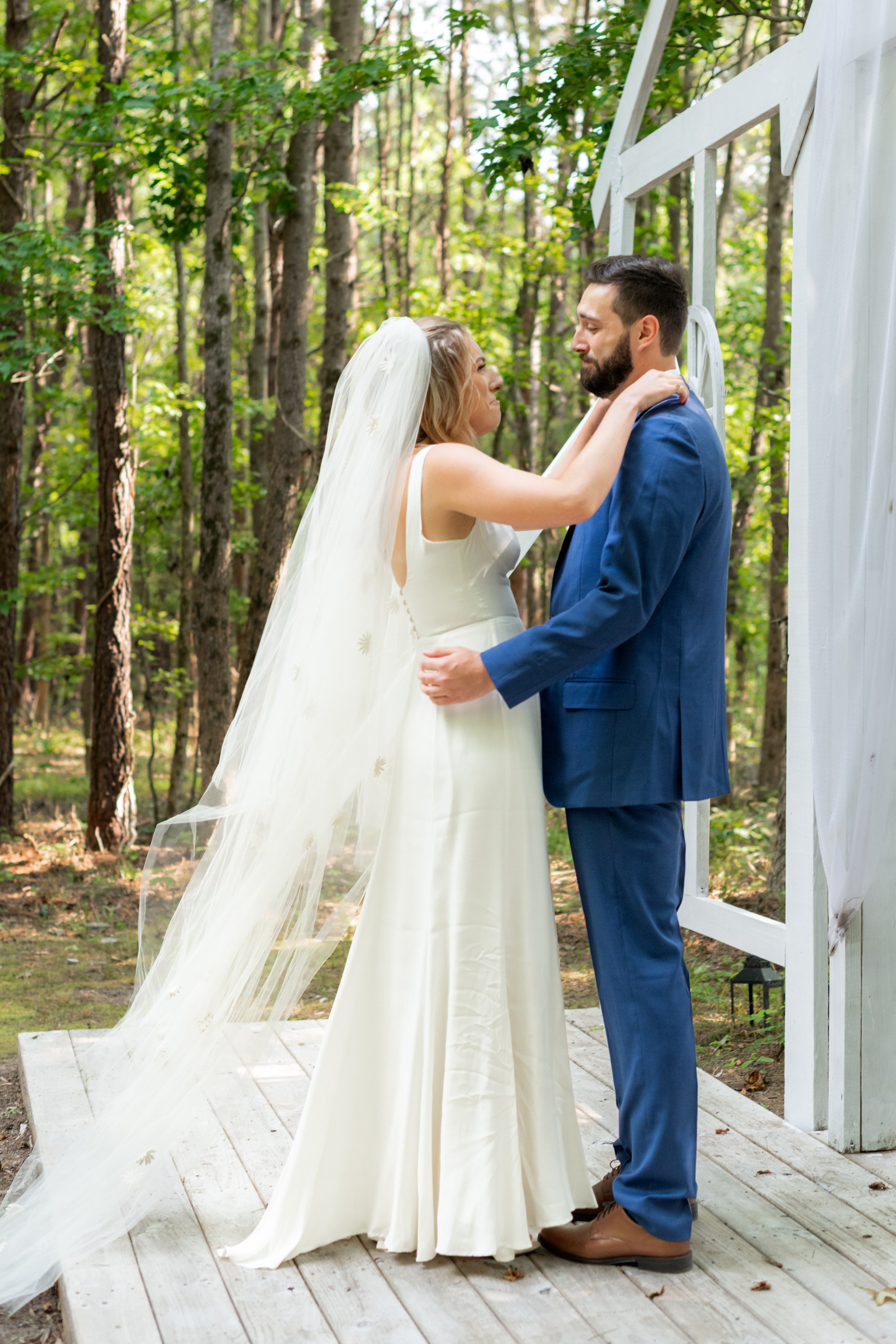 Emma + Kyle - First Look-019.jpg