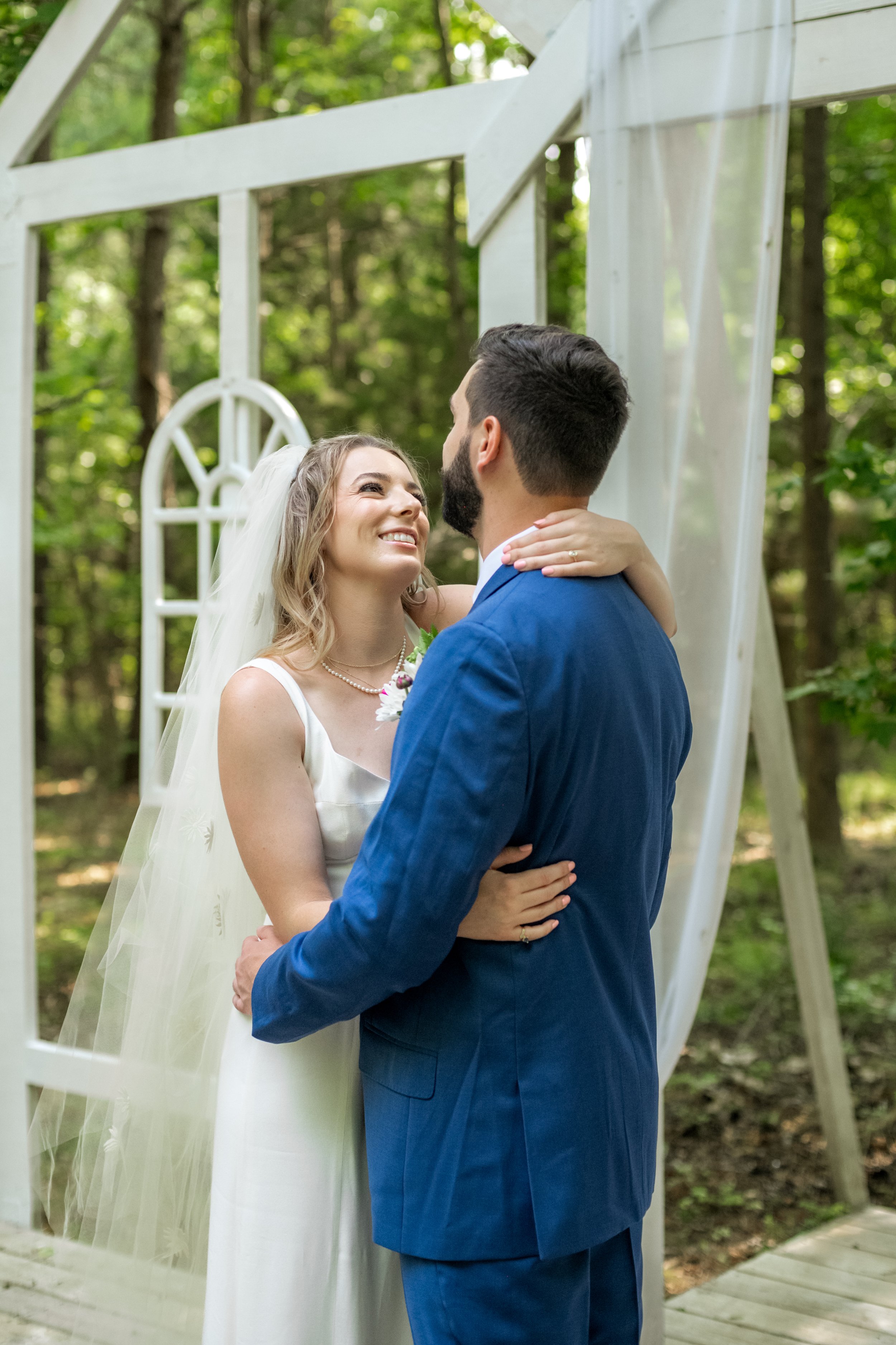 Emma + Kyle - First Look-082.jpg