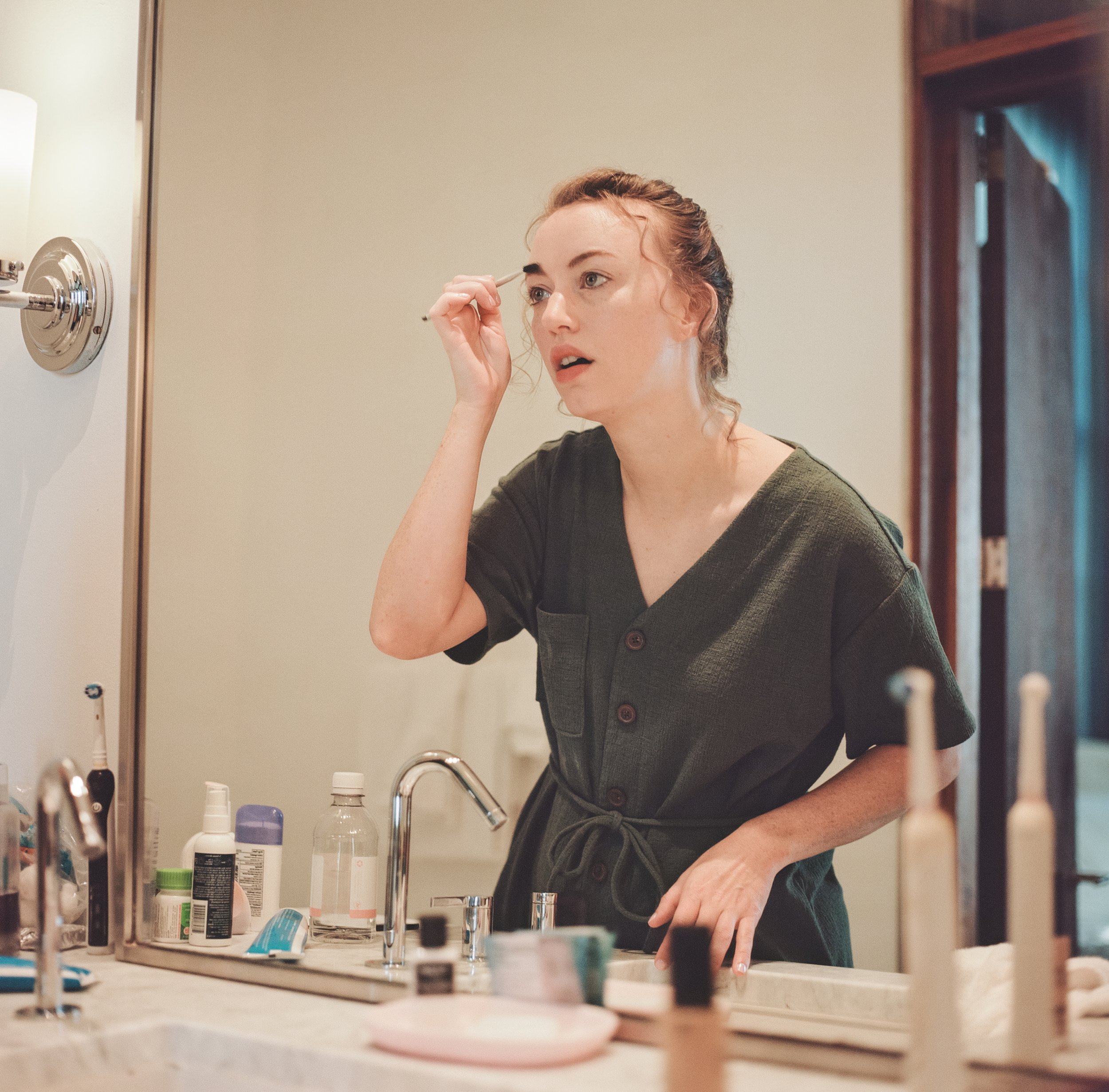 ElizabethAlec-1-GettingReady-015.jpg