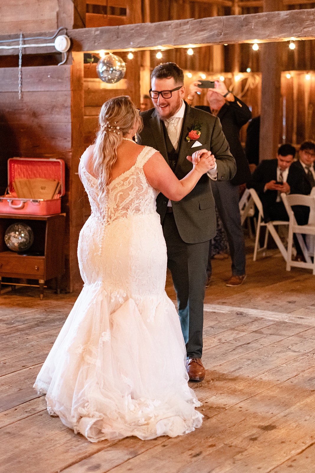 KirstenChris-11Reception-Intros-019_websize.jpg