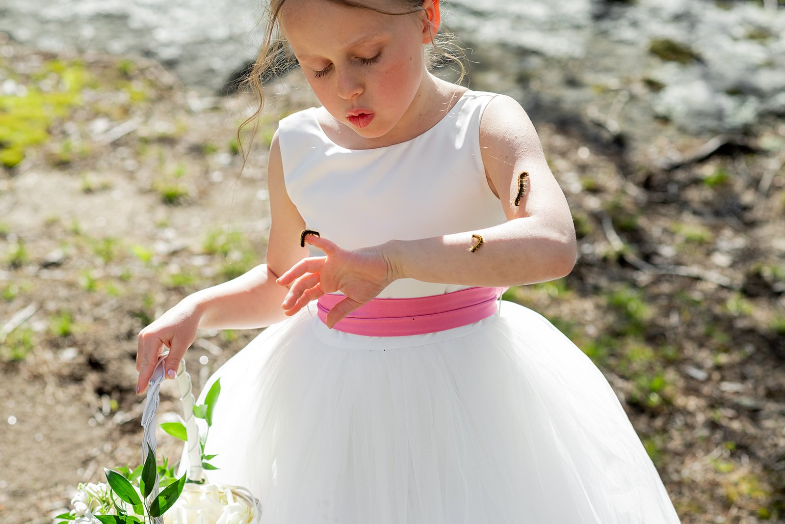 CatronHaas-GettingReadyBride-160_websize.jpg