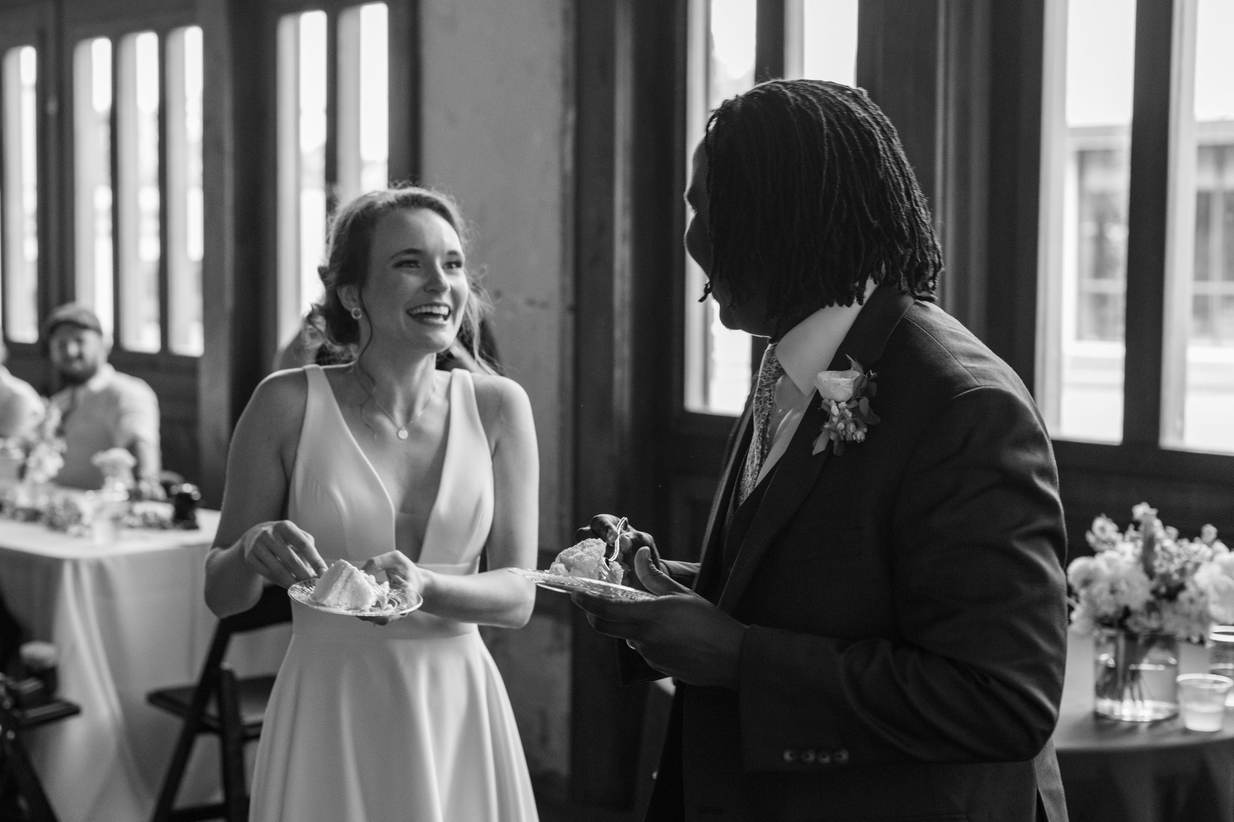 Ngango-Married-10-Reception-Cake-013.jpg