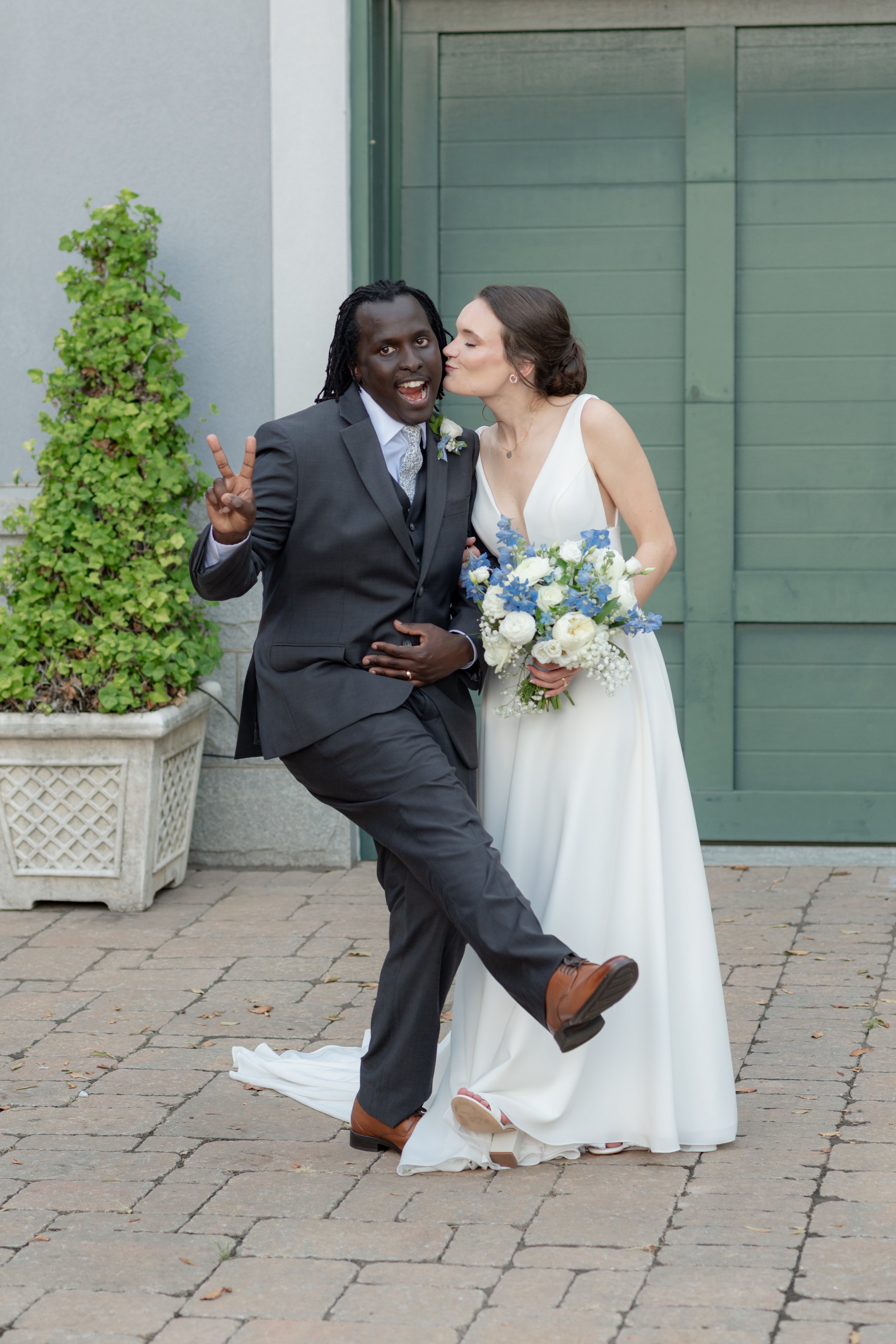 Ngango-Married-07-CouplePics-003.jpg