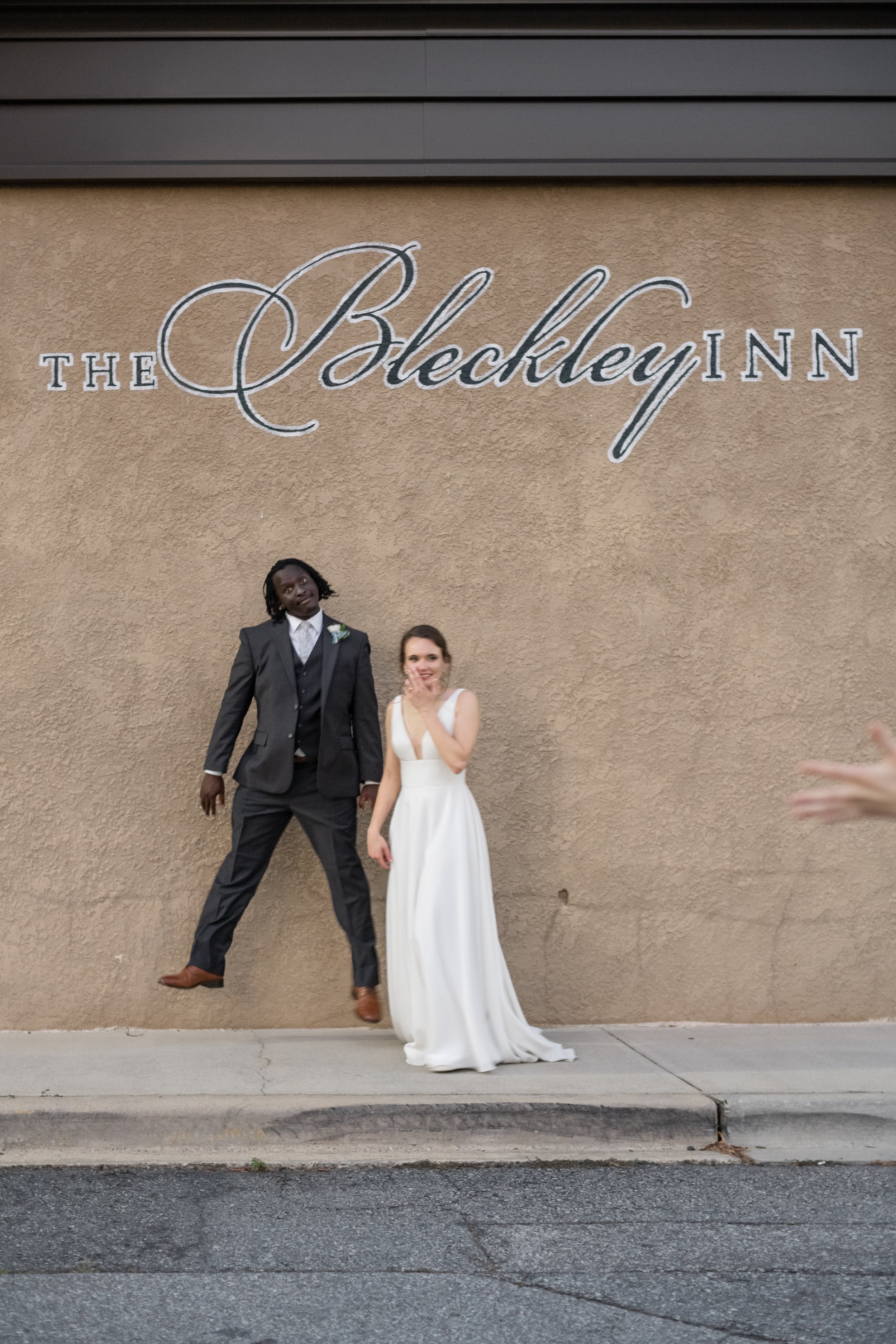Ngango-Married-12-SunsetCouple-054.jpg