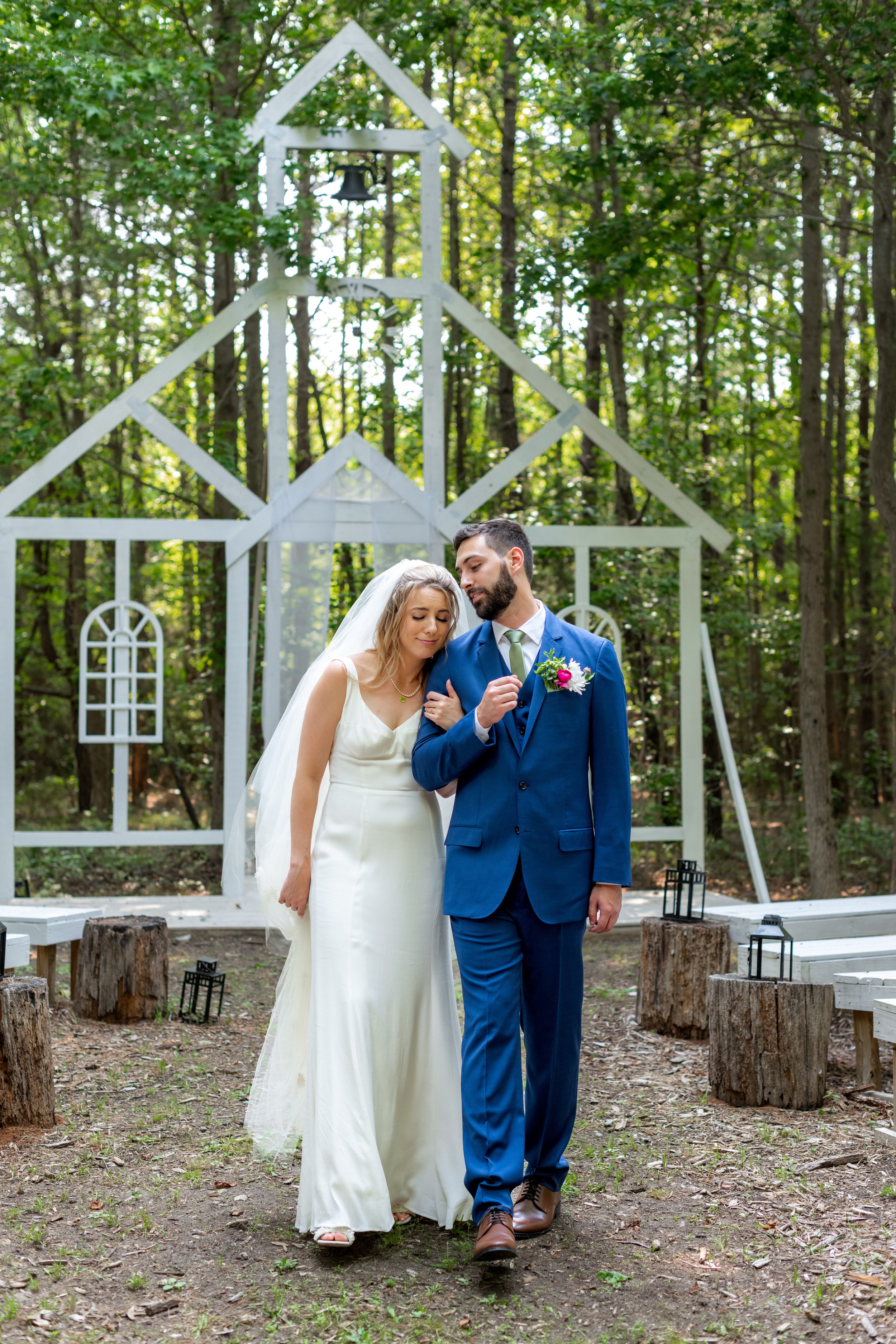 Emma + Kyle - First Look-095.jpg