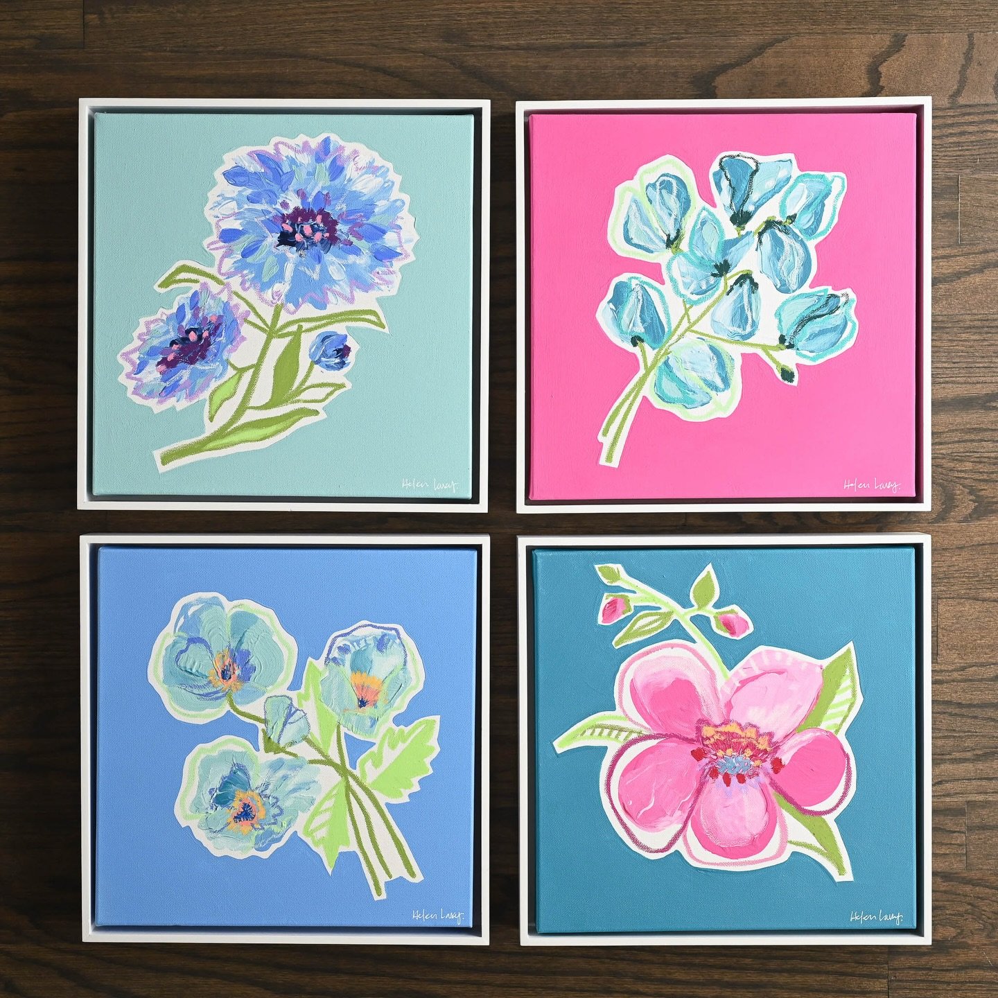 ✨NEW✨ floral minis &amp; ornaments @shaingallery 🎁

#floralart #shaingallery #floralornaments #handpaintedornaments #giveartforchristmas #uniquegiftshop #helenlaryart