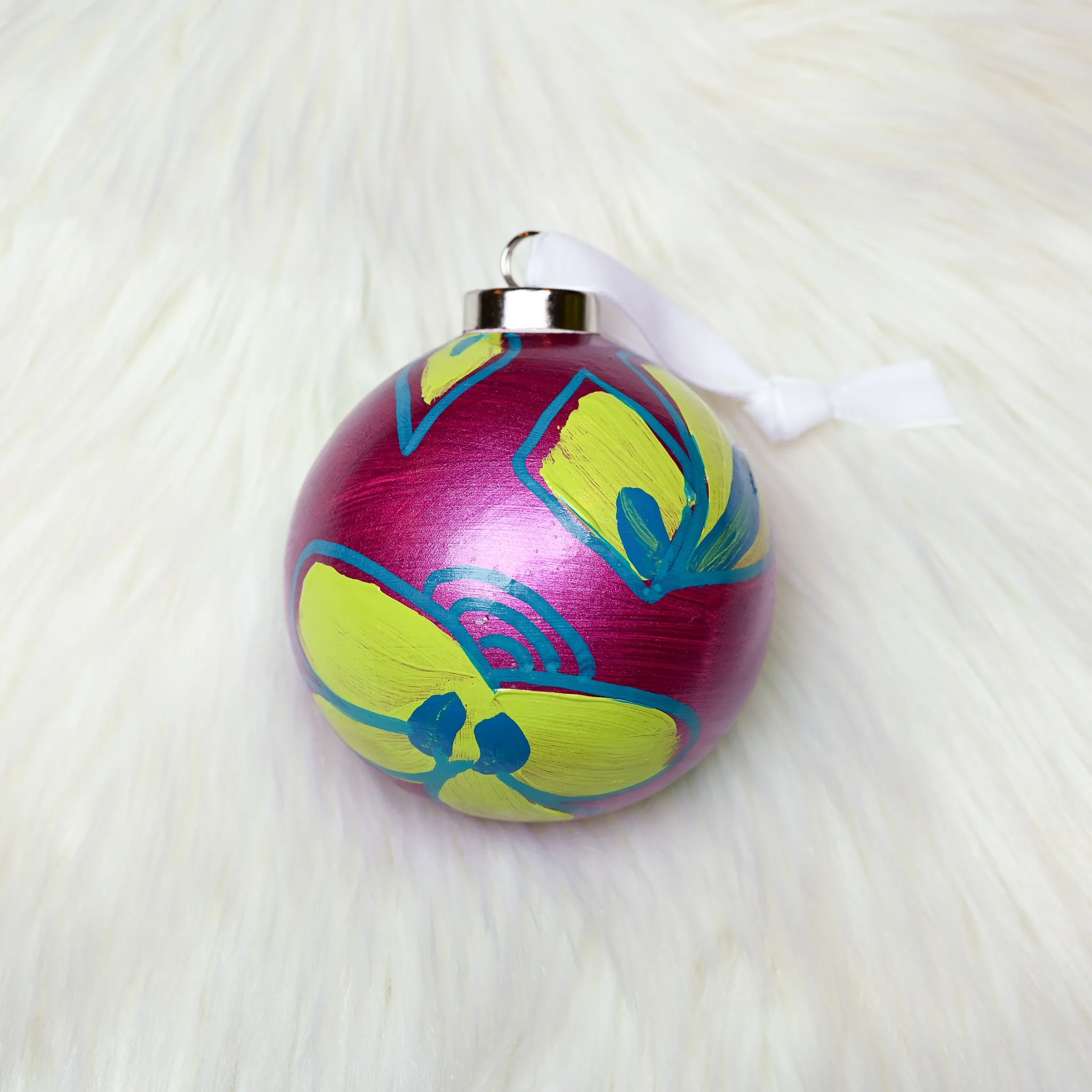 CHARTREUSE & TEAL FLOWERS ON METALLIC MAGENTA