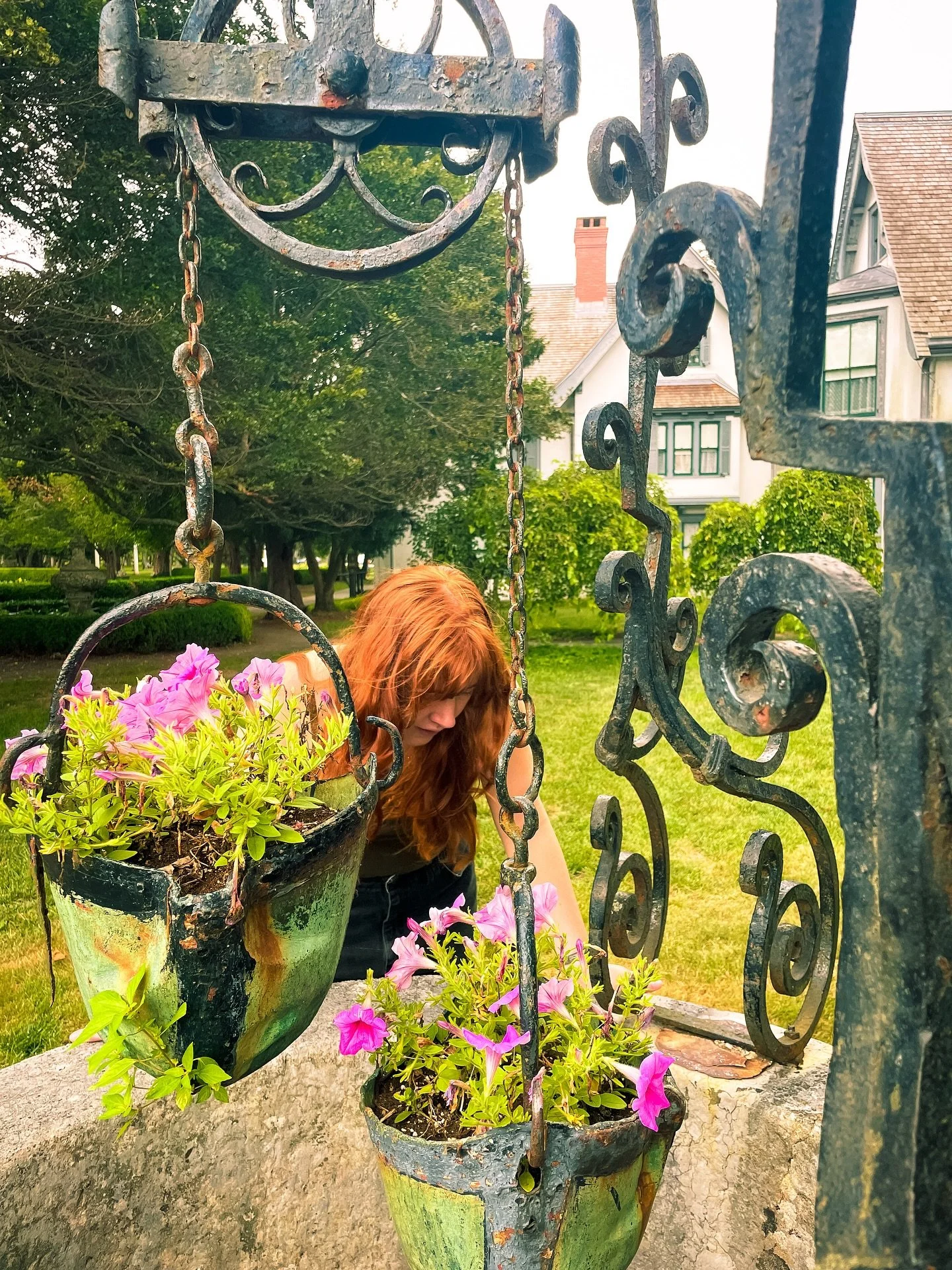 Spent some time visiting @ringwoodmanor & the @ringwoodmanorarts barn w/ fam this past weekend! My fave Gilded Age estate.✨ This is such a special spot for so many reasons, but especially if you grew up in/around Ringwood! 🌲 
This Thursday, Jul