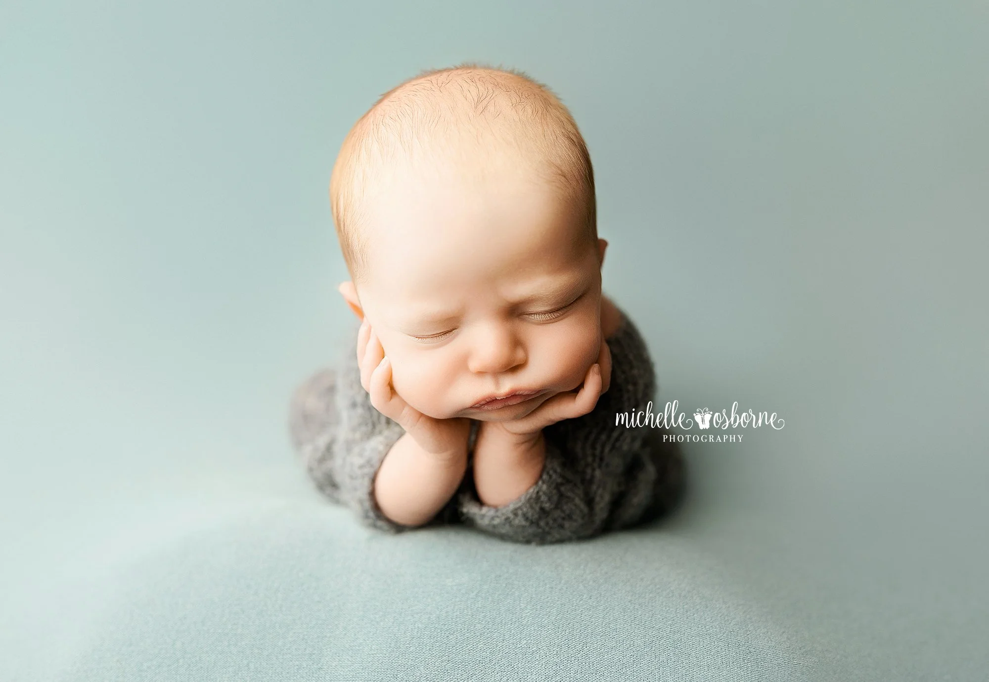 Little Henry was so peaceful for his newborn session and had such a proud big brother! 😍 I loved the soft blues and nautical elements I got to incorporate to match his nursery. 

➡️ Reminder - Please book your newborn session in advance. I only have