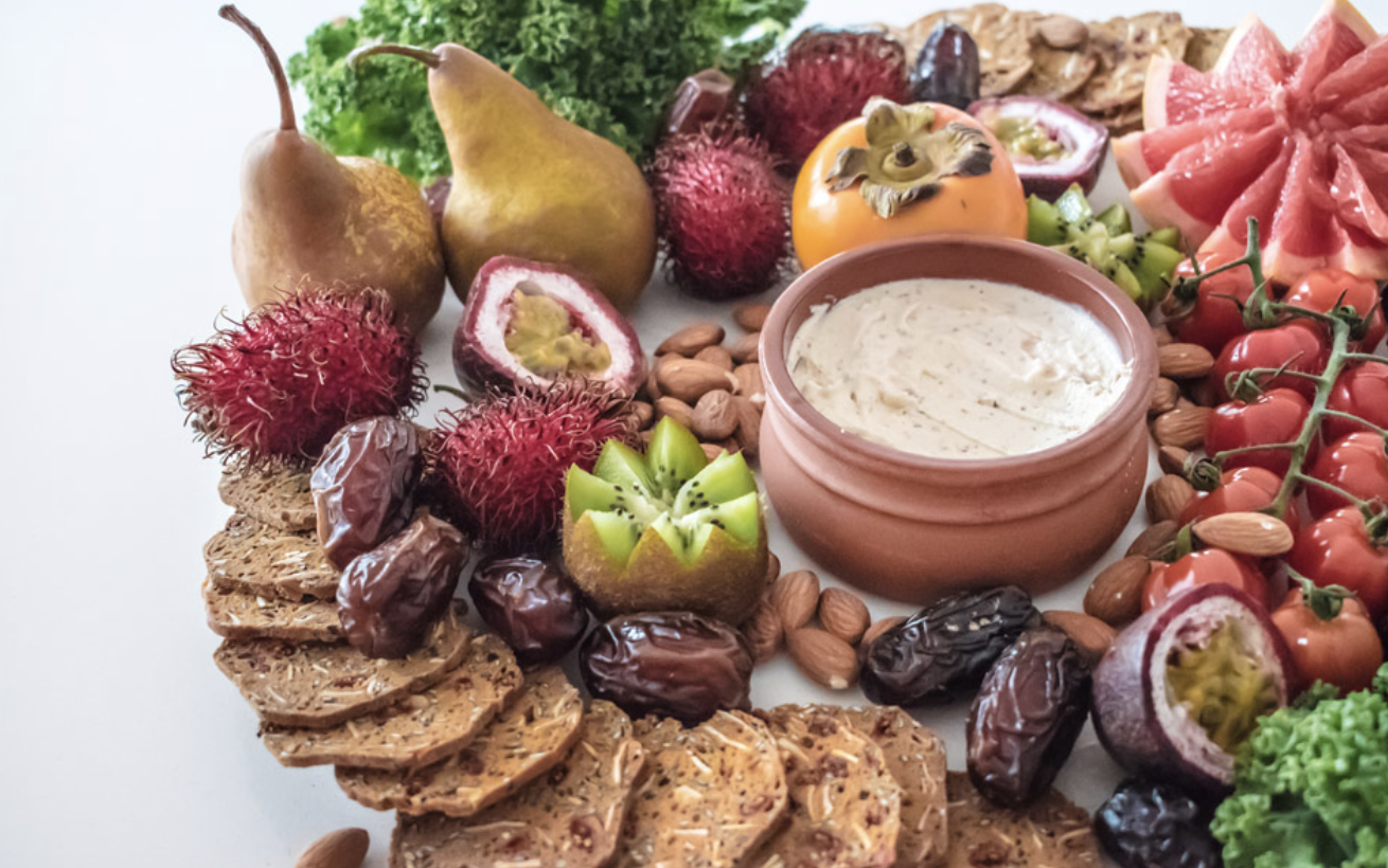 Blue Cheese & Fruit Winter Platter — Chris' Foods