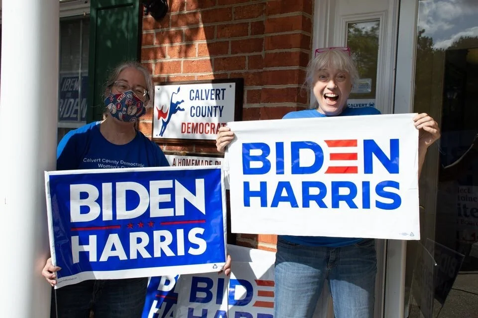 Biden-Harris Signs Available Now!