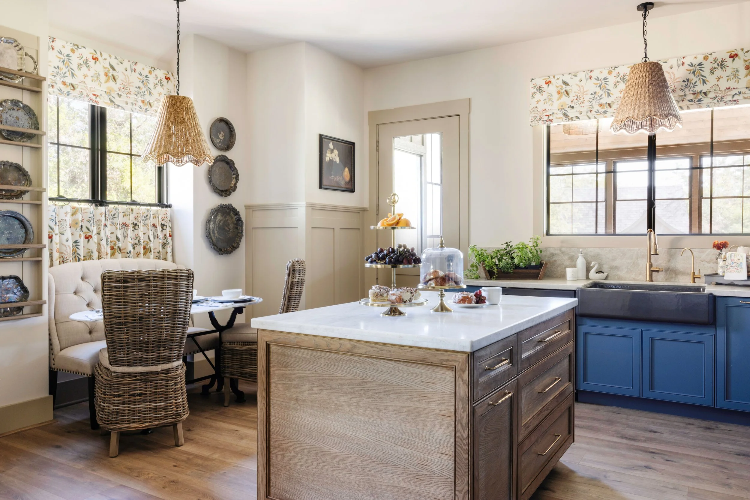 Southern Living - Kitchen Island.jpg