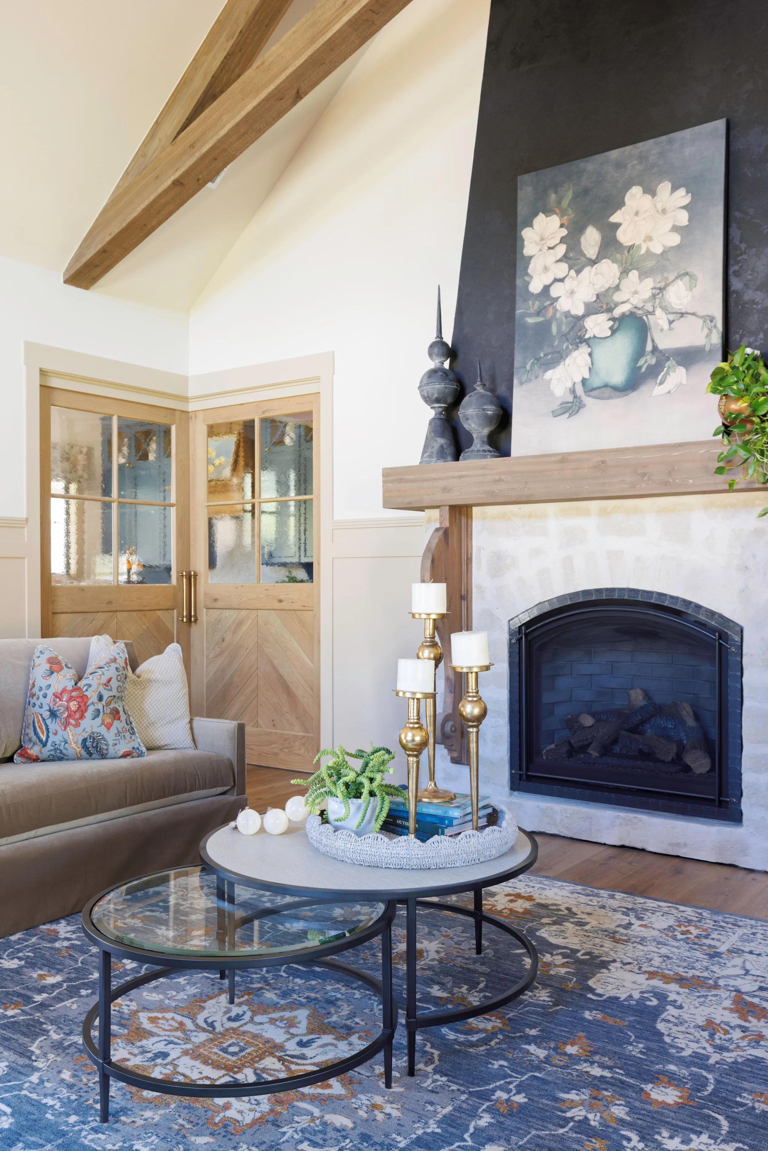 Southern Living - Living Room Doors Closed.jpg