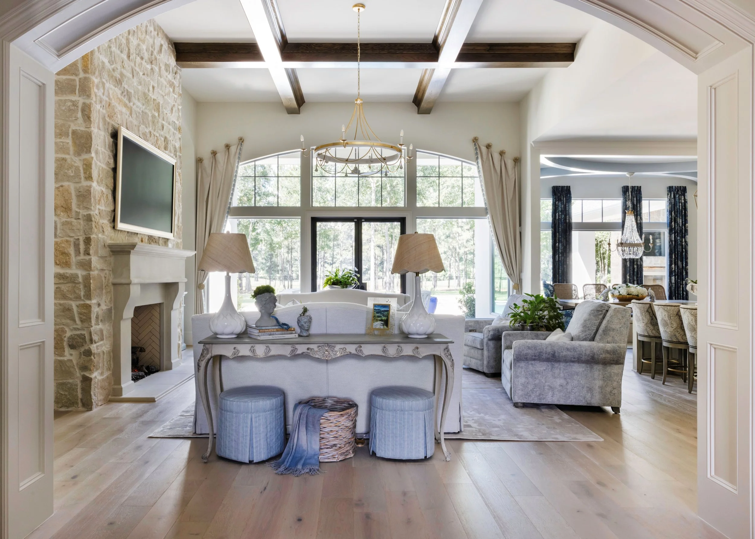 Entry to Living Room.jpg