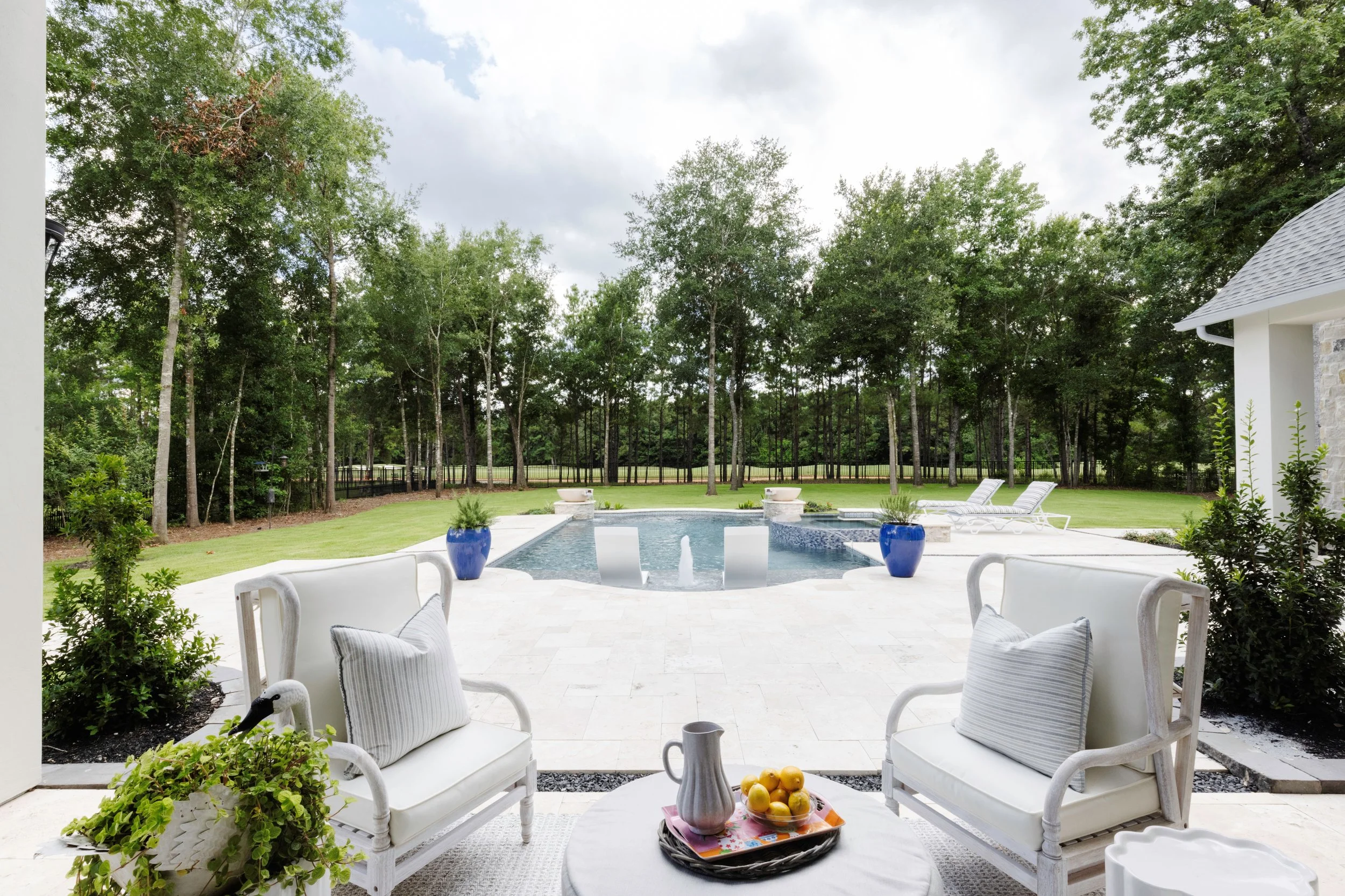 Outdoor Sitting Area overlooking Pool.jpg