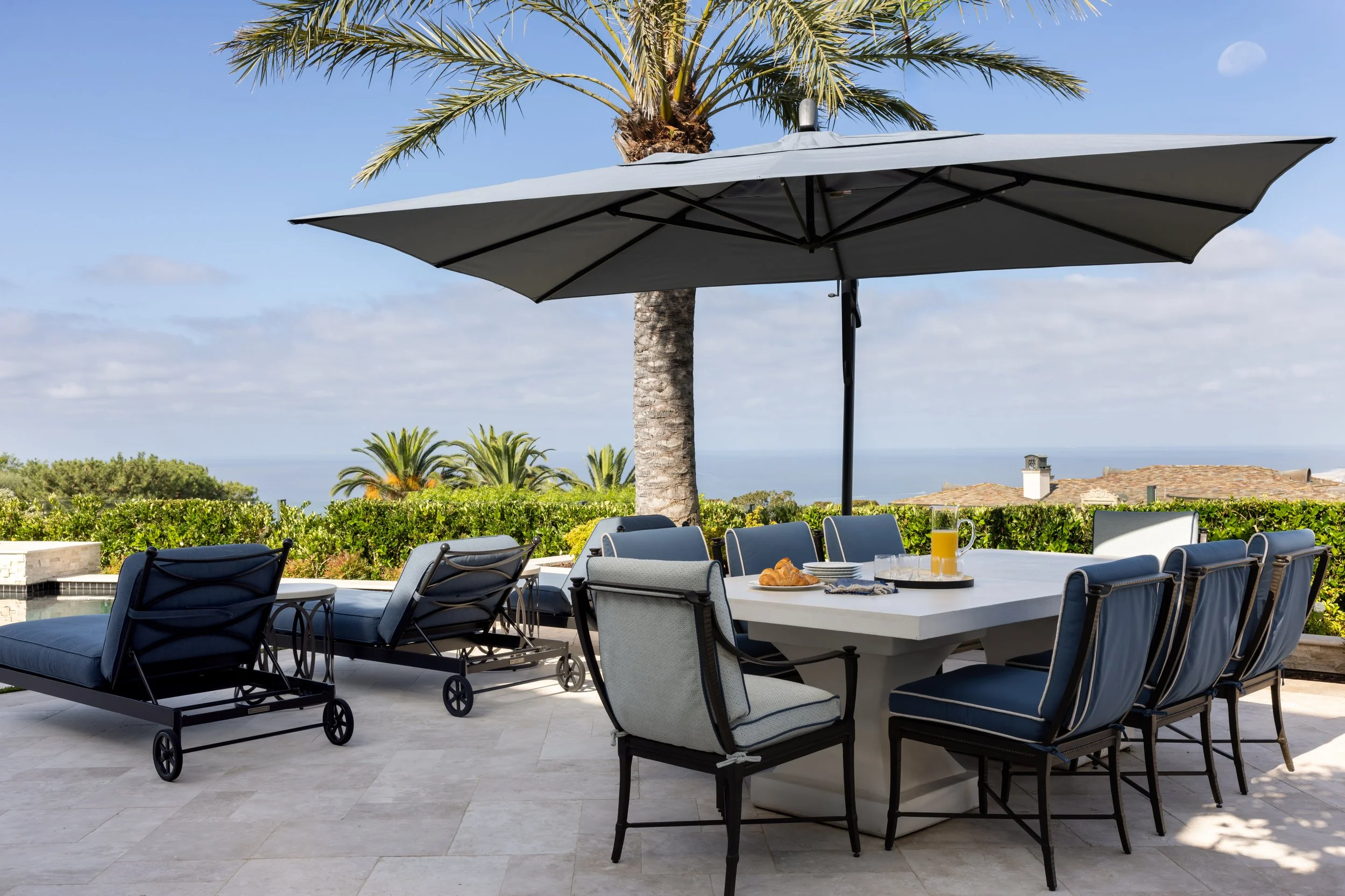 West Coast Elegance - Outdoor Dining.jpeg
