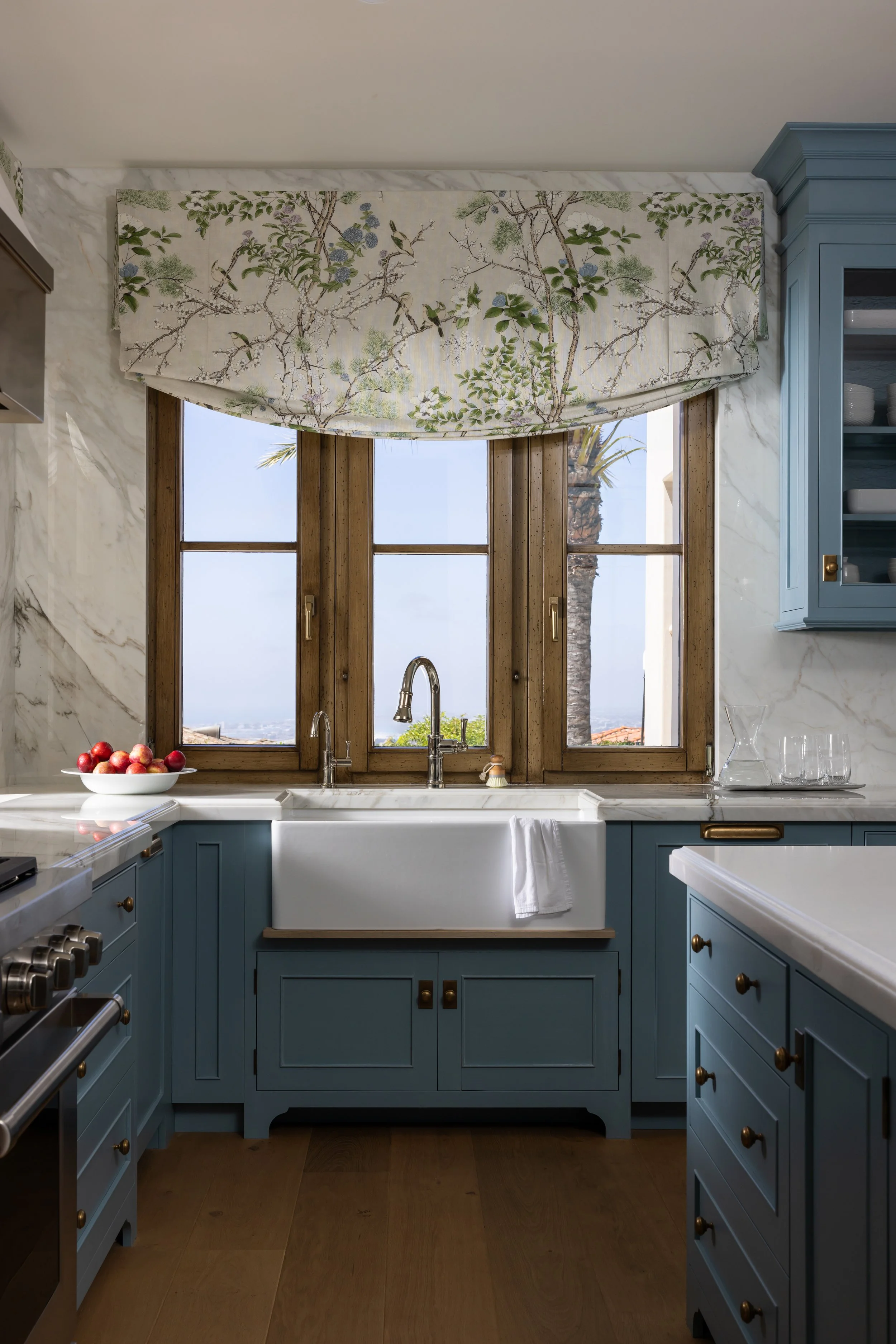 West Coast Elegance - Kitchen 4.jpeg