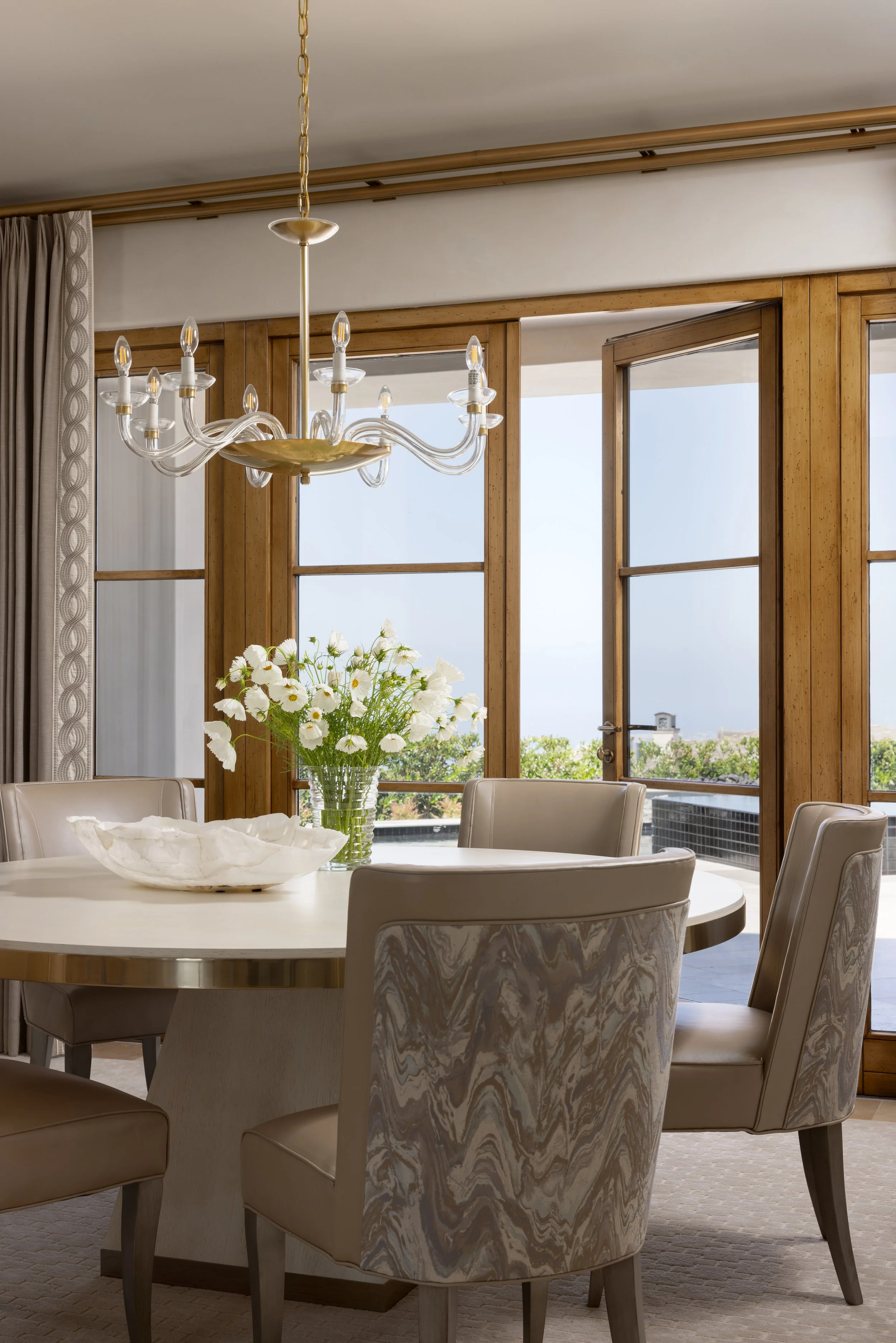 West Coast Elegance - Dining 1.jpeg