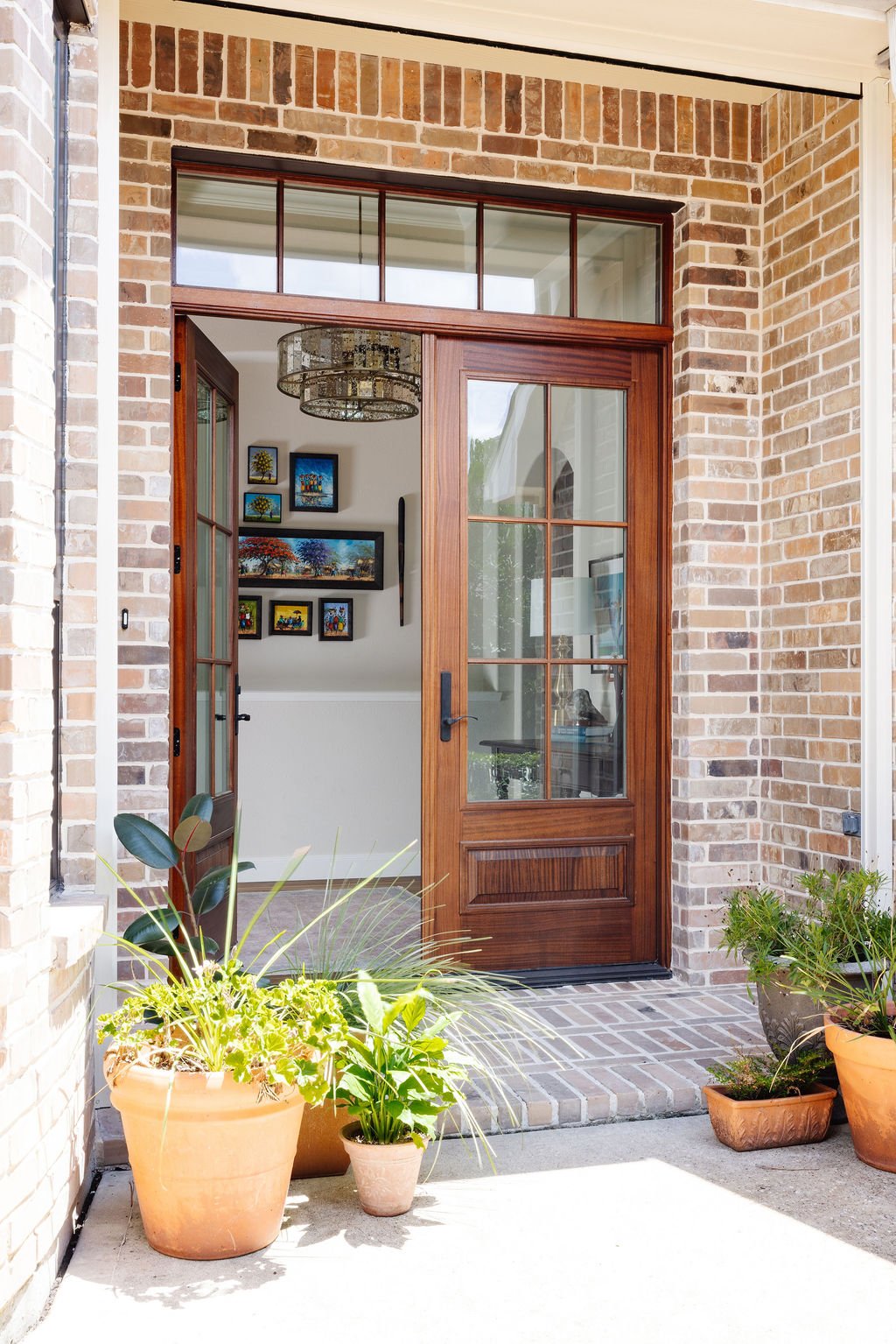 Front Door without Shade - Exterior.jpg